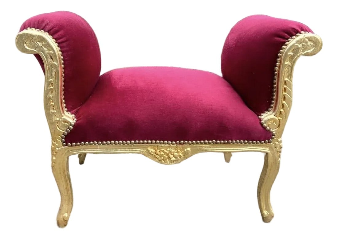 1970s French Louis XVI Red Velvet Beech Bench – 1 Piece: 1970s French Louis XVI Red Velvet Beech Bench Bring timeless French elegance into your interior with this beautifully crafted 1970s French Louis XVI–style bench. Inspired by the refined