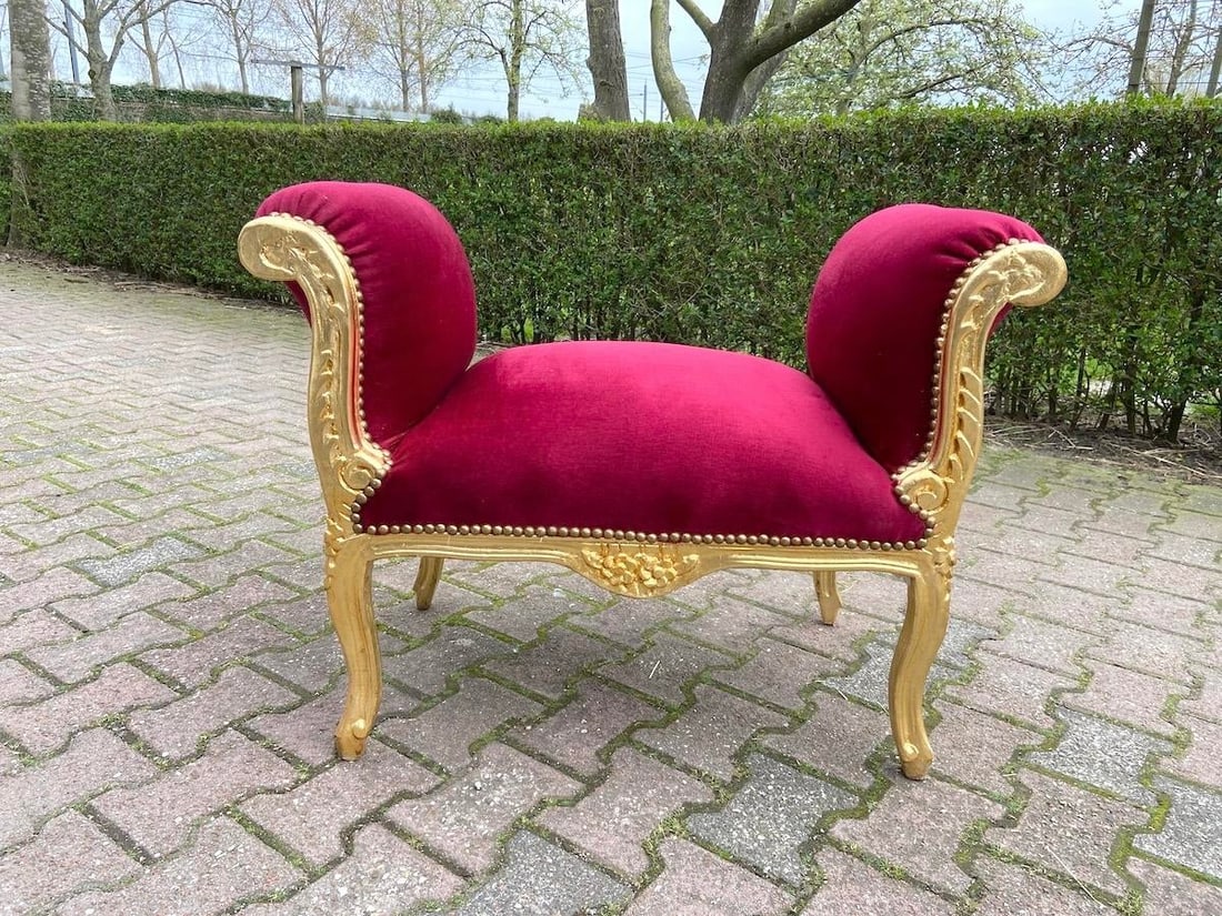 1970s French Louis XVI Red Velvet Beech Bench – 1 Piece - 6