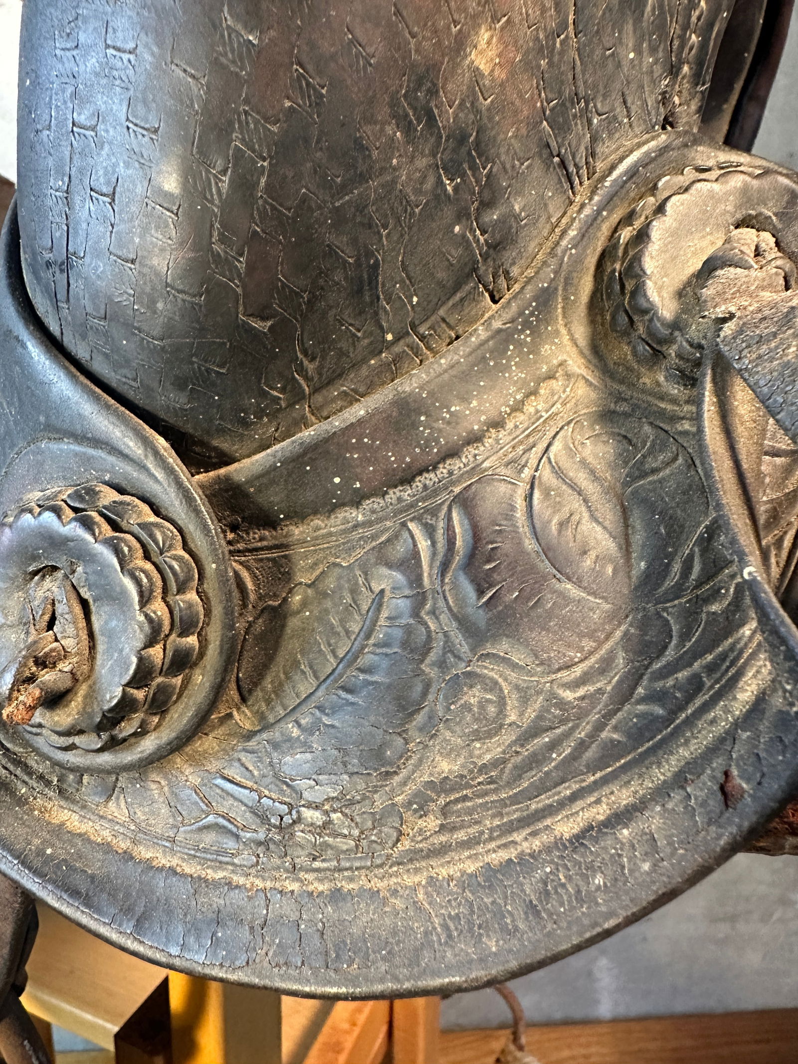 Vintage Western Horse Saddle Leather Tooled Floral Design 14" Seat "Blain" Marked - 3