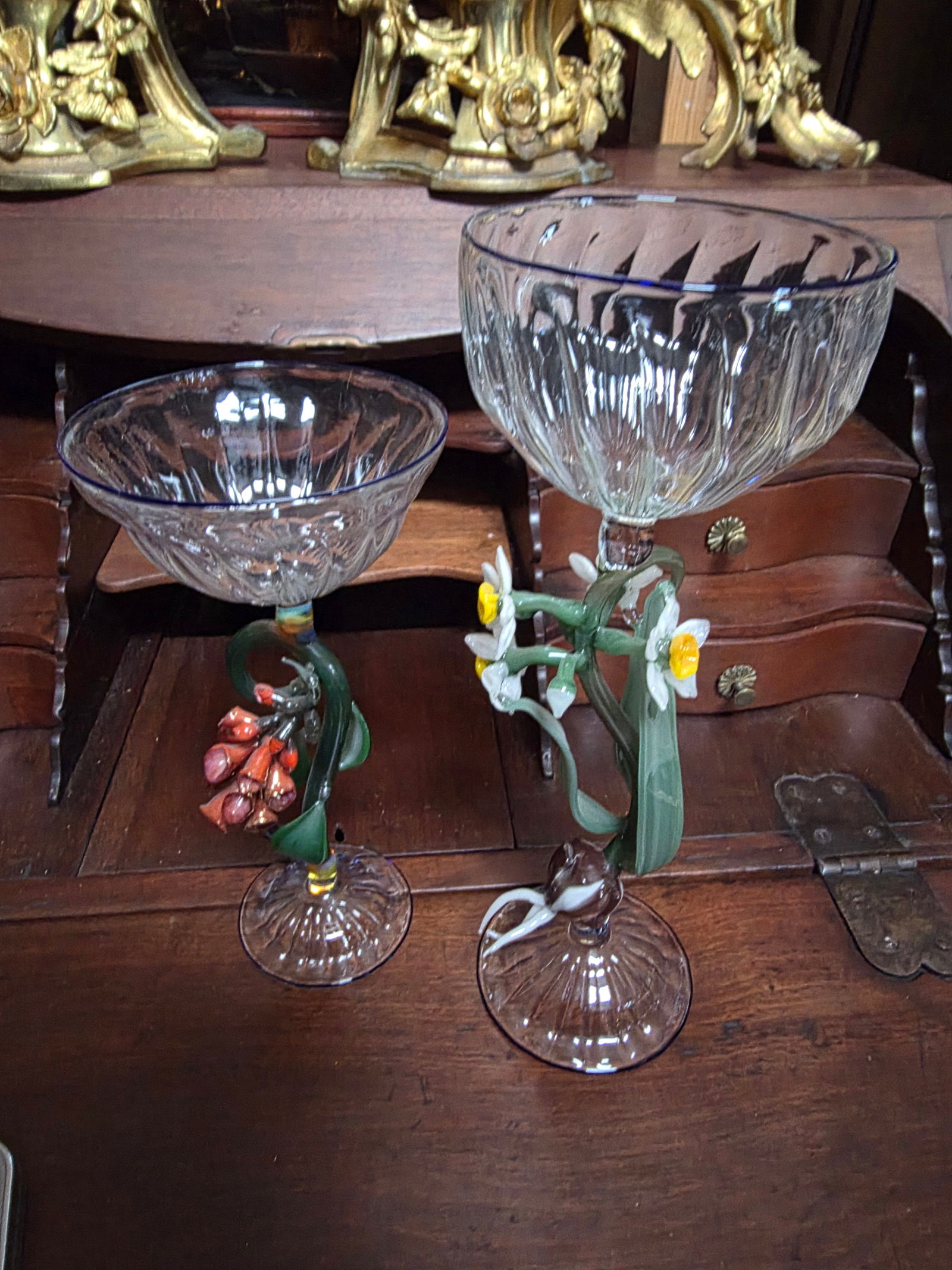 Two Janis Miltenberger Art Glass Flower Goblets - 9