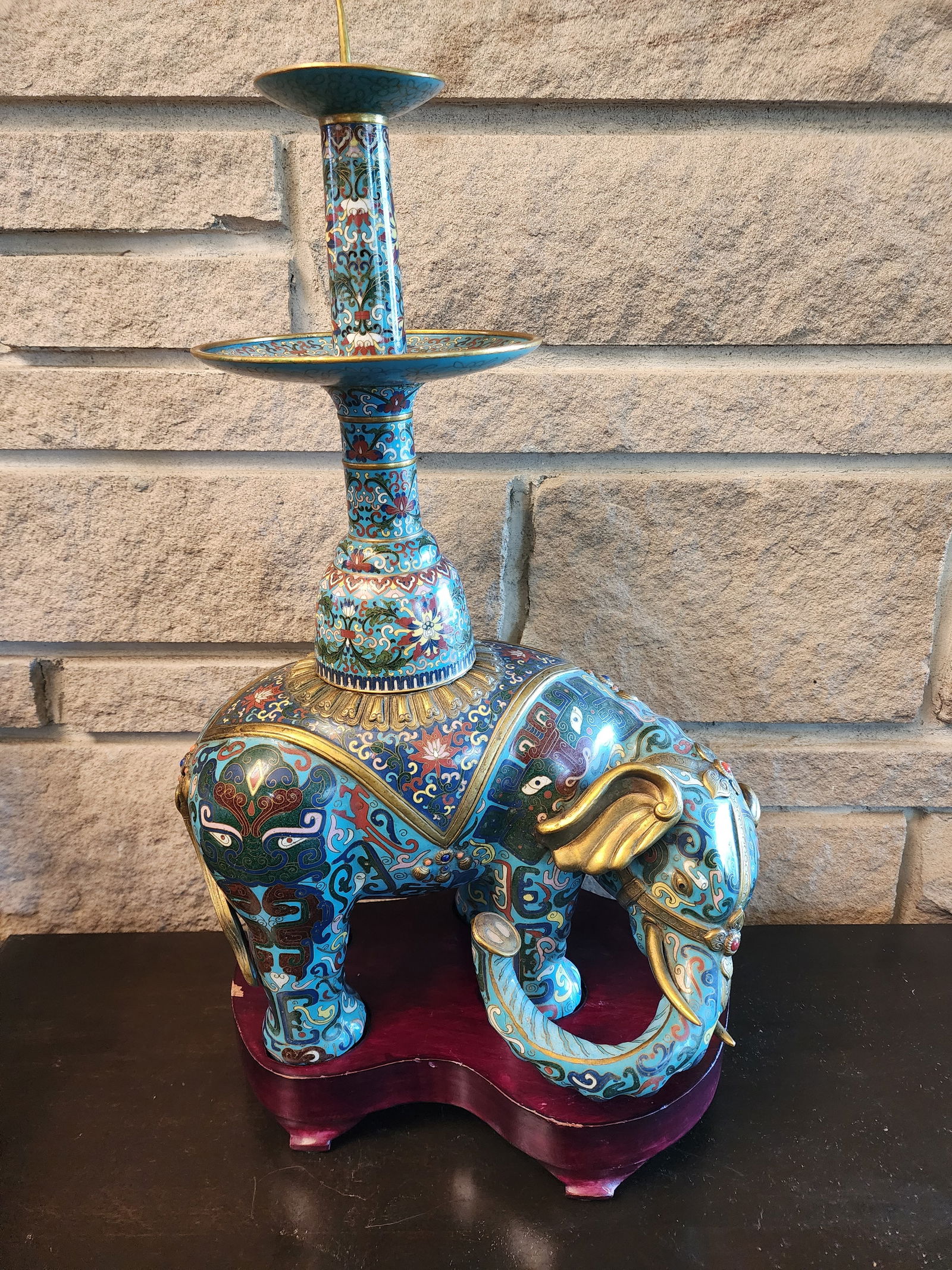 18th Century Important Pair Gilt Bronze and Cloisonne Elephant Altar Candle Holders - 10