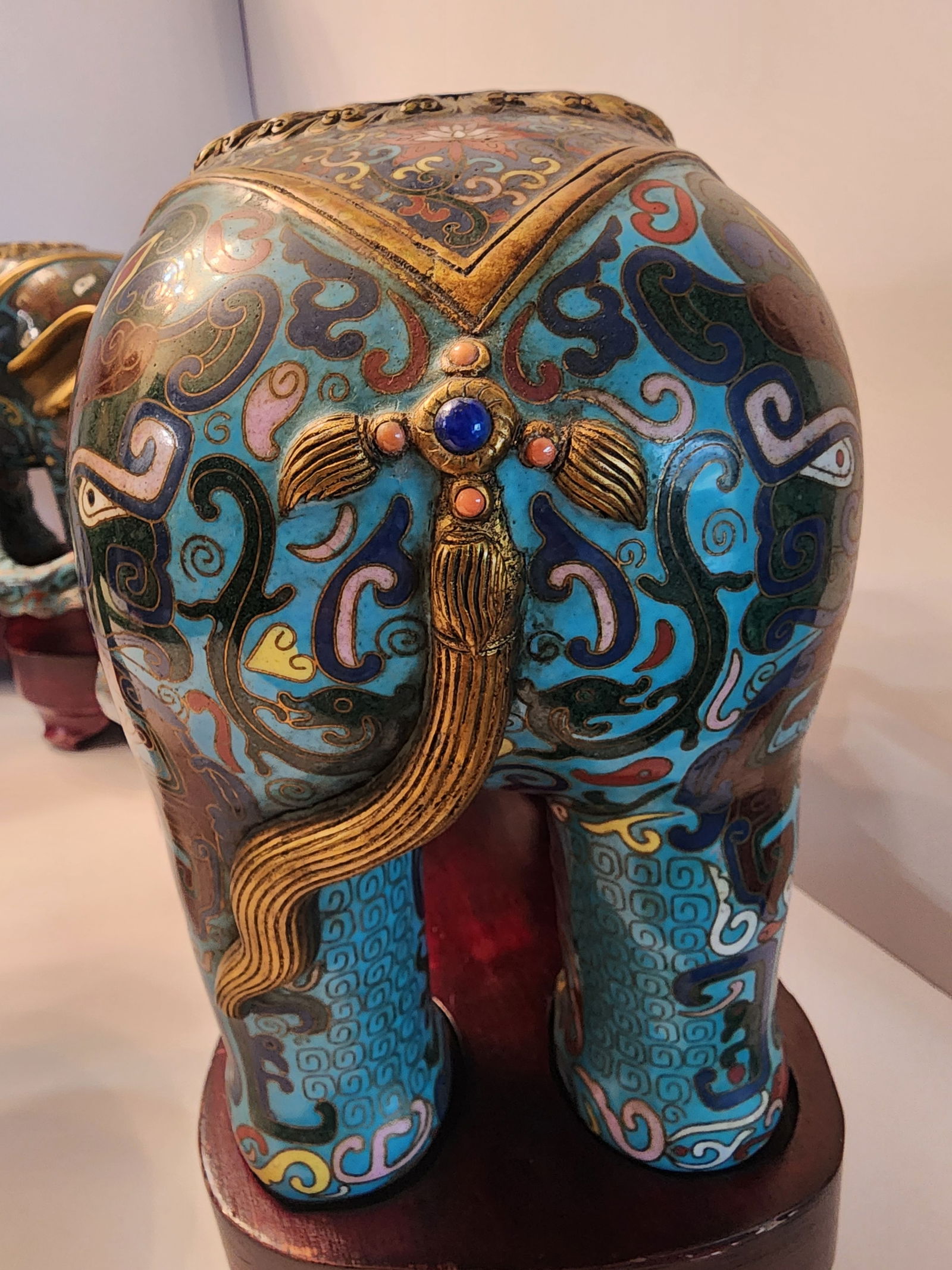 18th Century Important Pair Gilt Bronze and Cloisonne Elephant Altar Candle Holders - 5