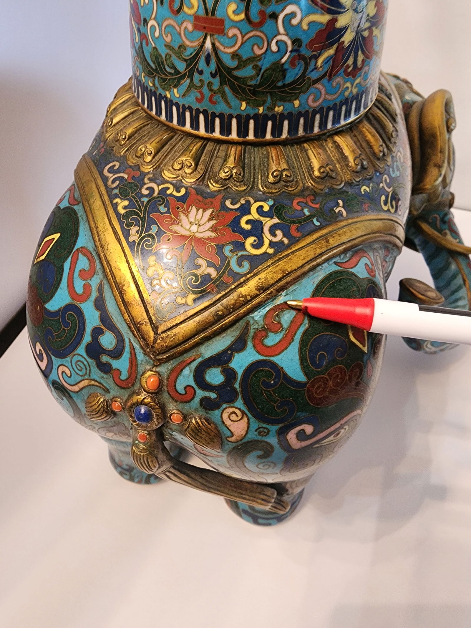 18th Century Important Pair Gilt Bronze and Cloisonne Elephant Altar Candle Holders - 6