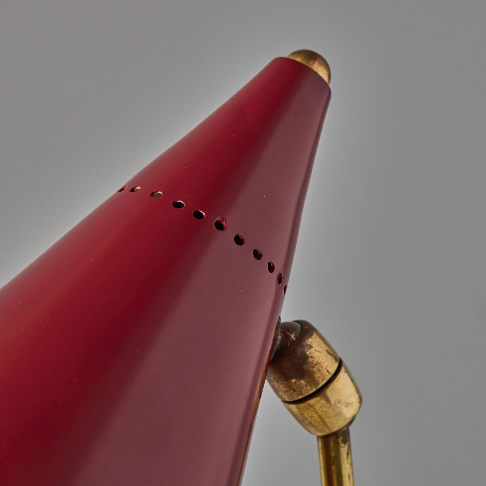 1950s Giuseppe Ostuni Red Conical Table Lamp for Oluce - 11