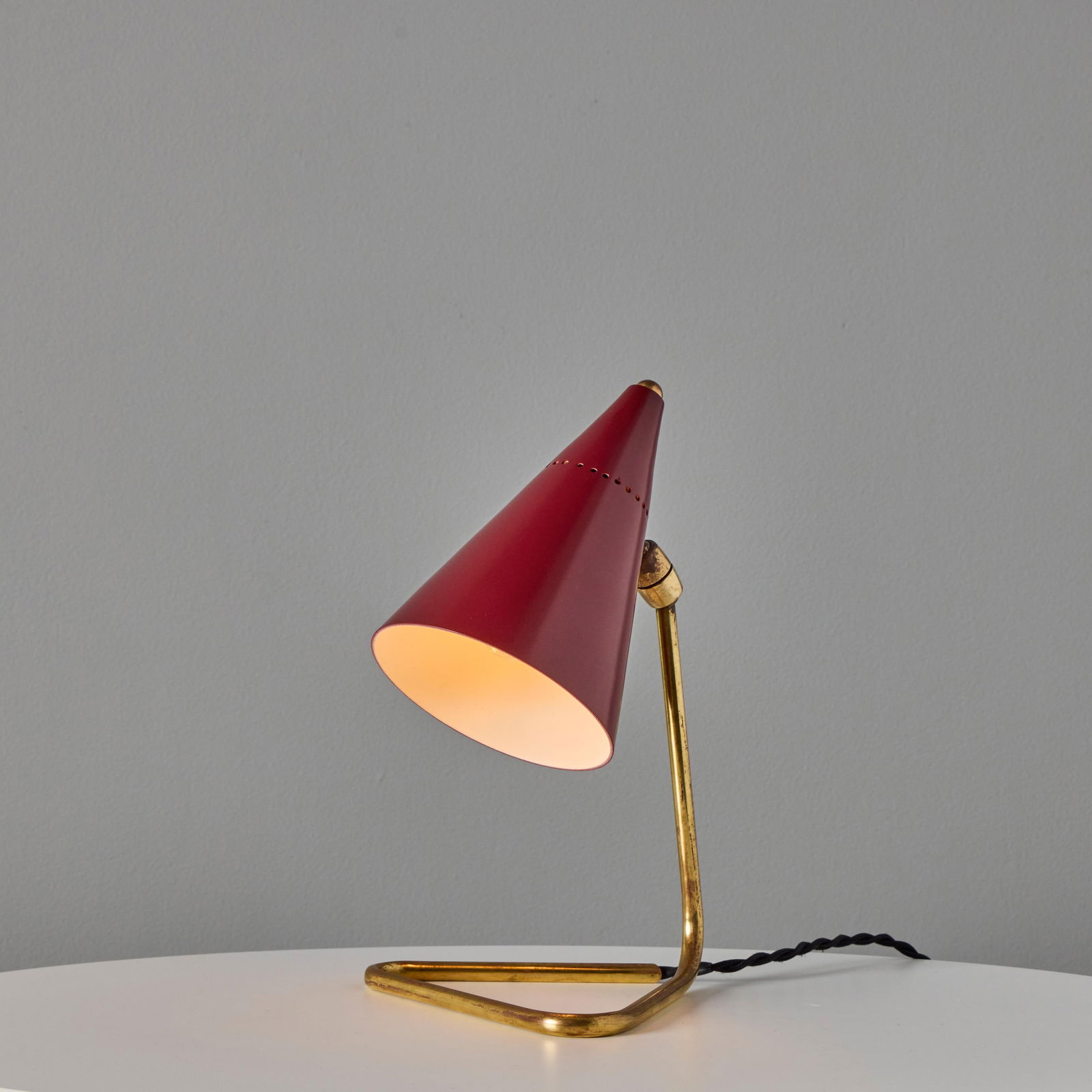 1950s Giuseppe Ostuni Red Conical Table Lamp for Oluce - 3