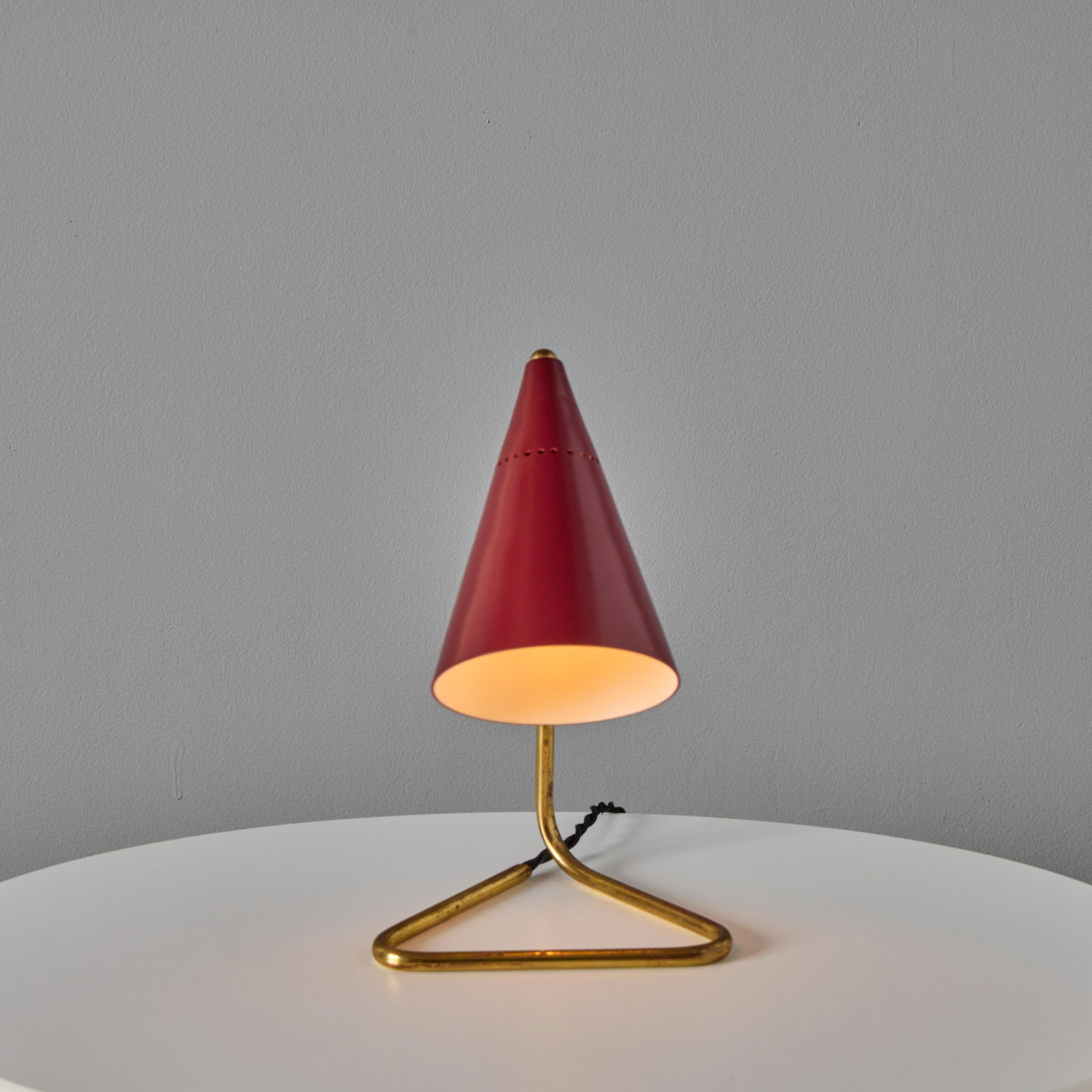 1950s Giuseppe Ostuni Red Conical Table Lamp for Oluce - 5