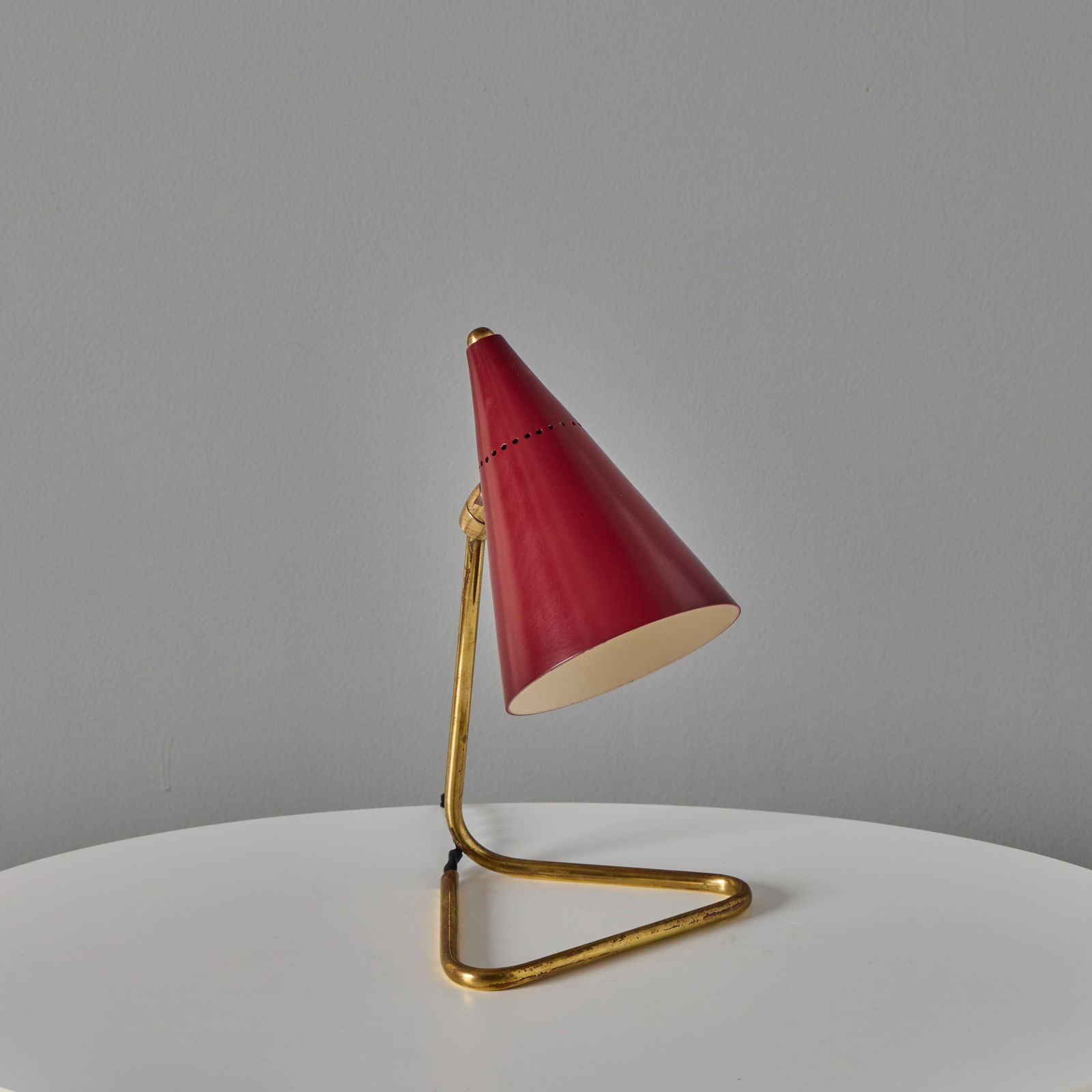 1950s Giuseppe Ostuni Red Conical Table Lamp for Oluce - 8