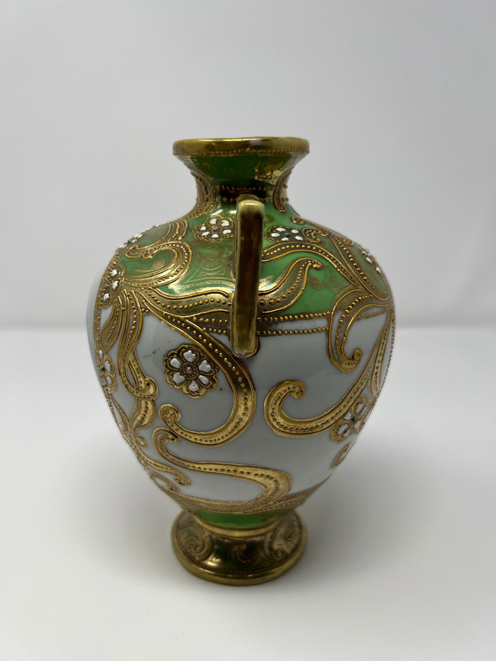 Antique Japanese Nippon Hand Painted Portrait Porcelain Vase With Moriage & Jeweled Decoration, Circ - 2