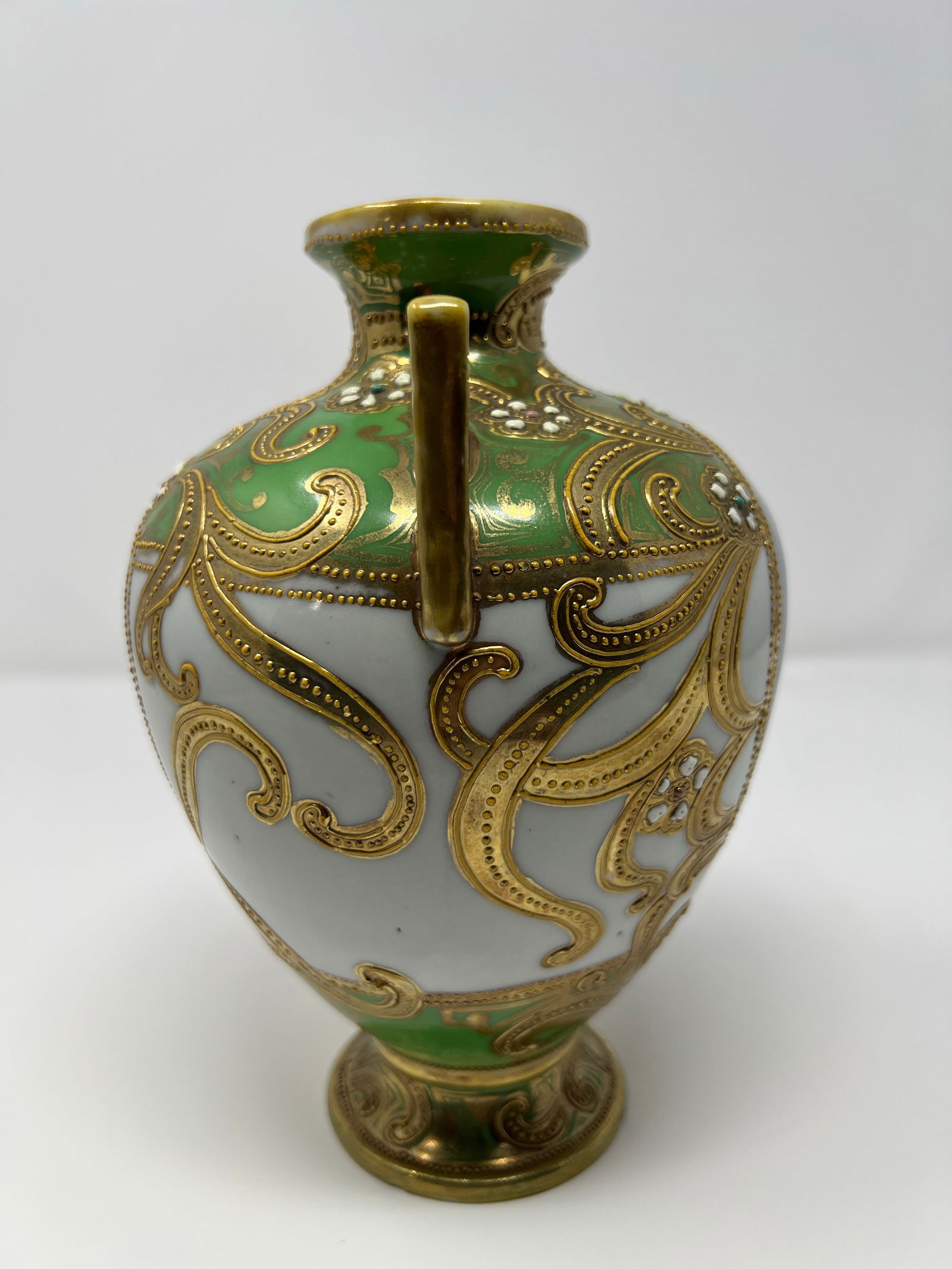 Antique Japanese Nippon Hand Painted Portrait Porcelain Vase With Moriage & Jeweled Decoration, Circ - 4