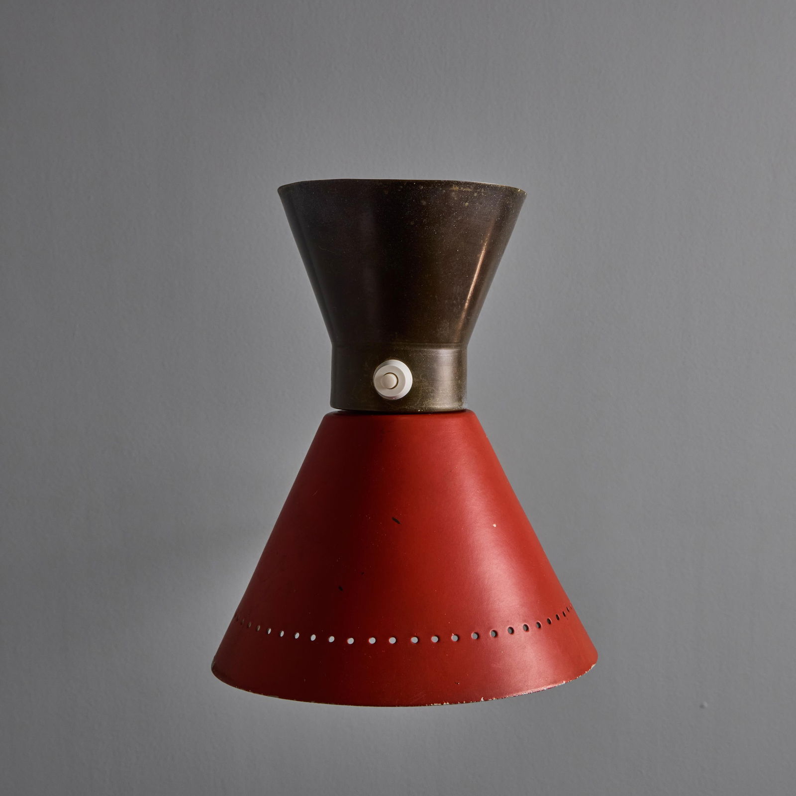 1960s Large Red and Grey Diabolo Articulating Wall Lamp Attributed to Pierre Guariche - 10