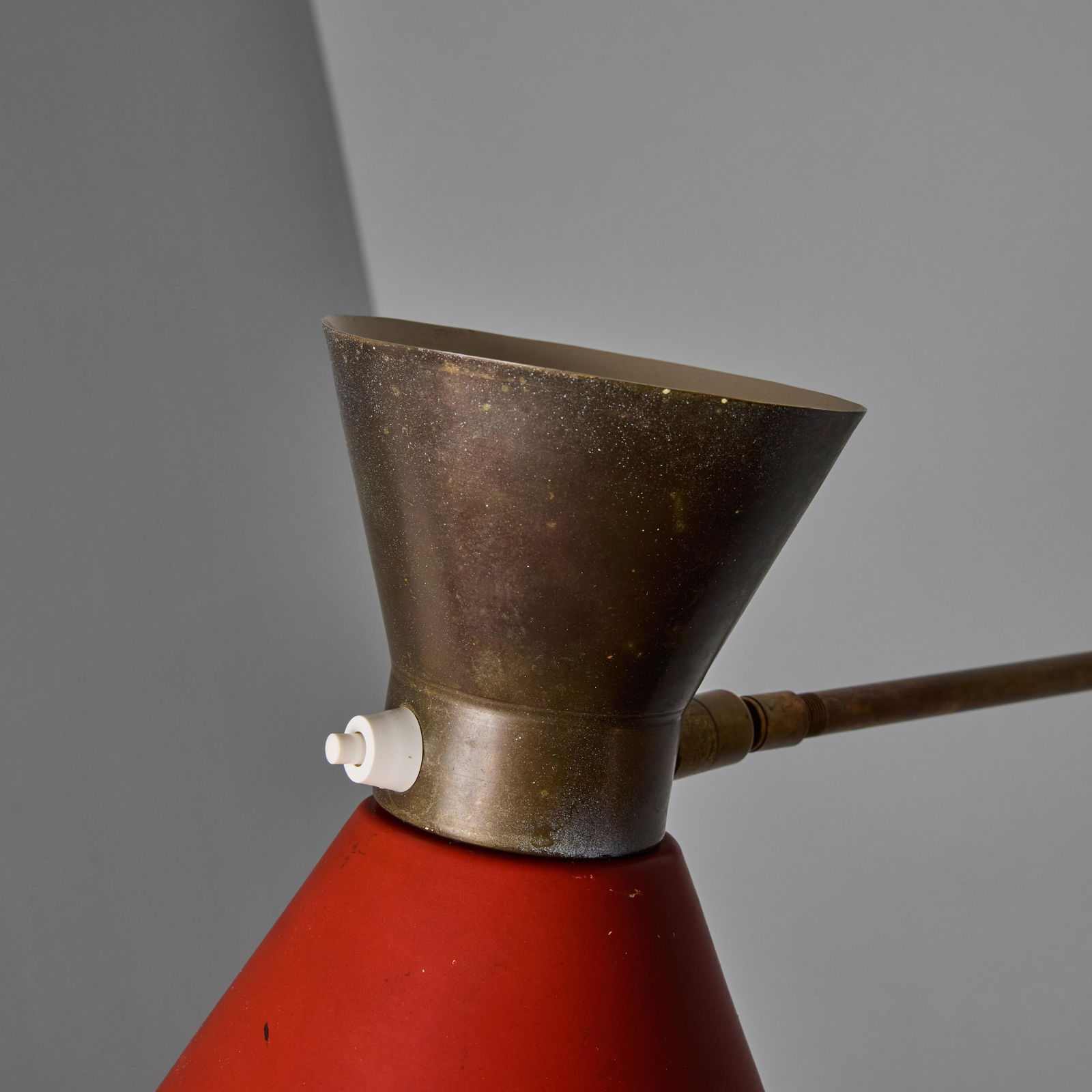 1960s Large Red and Grey Diabolo Articulating Wall Lamp Attributed to Pierre Guariche - 12