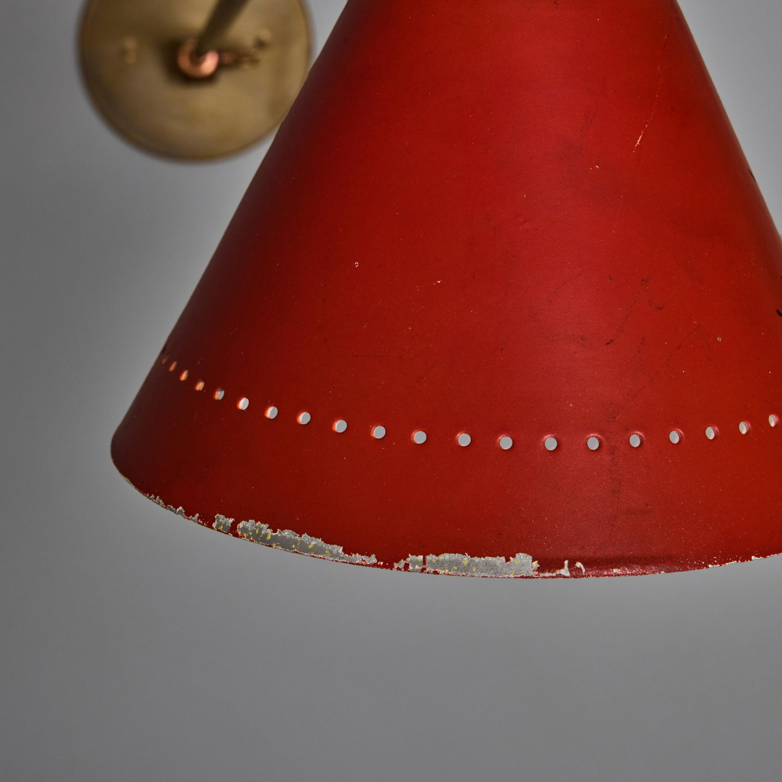 1960s Large Red and Grey Diabolo Articulating Wall Lamp Attributed to Pierre Guariche - 16