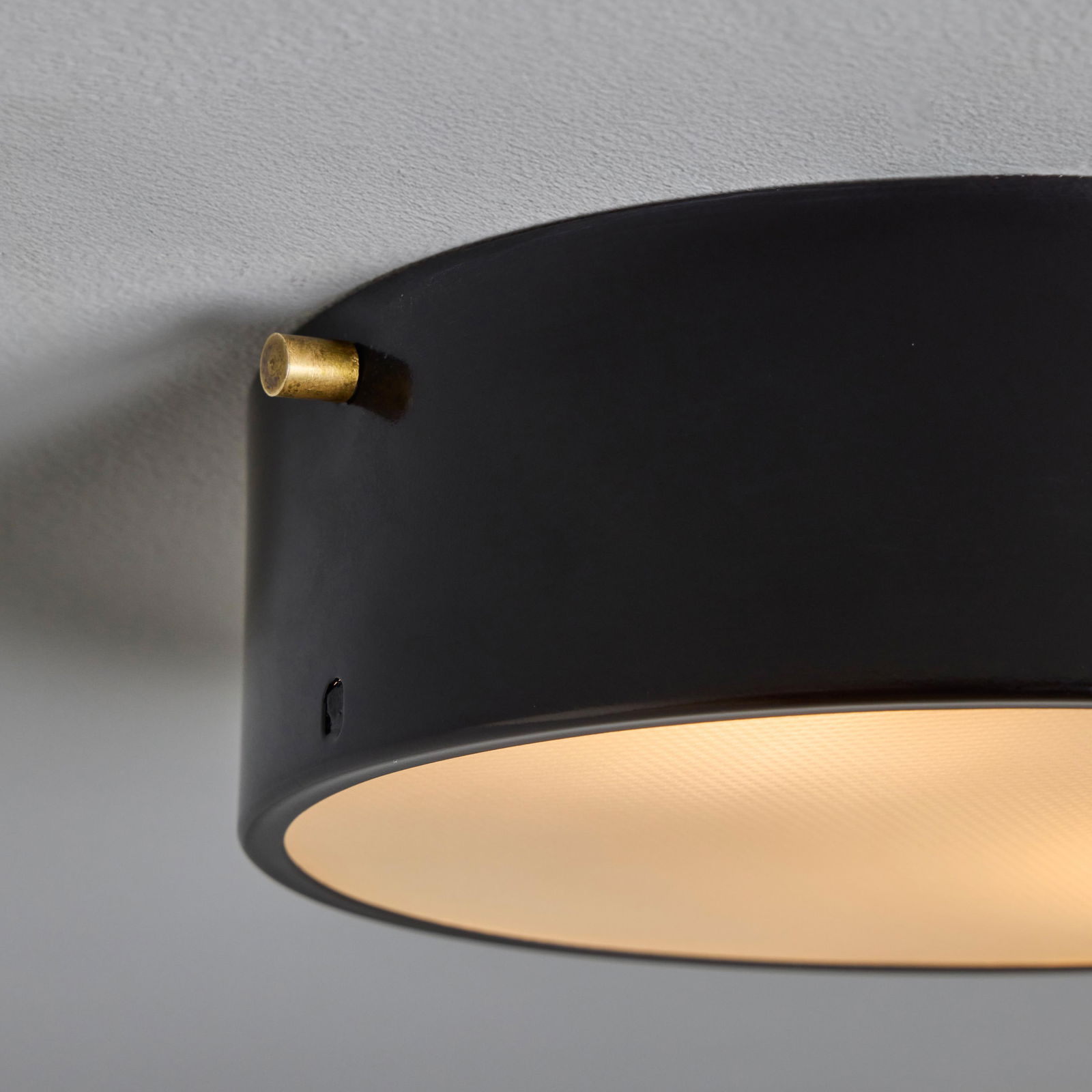 1960s Round Black Metal and Opaline Glass Ceiling Lamp by Bruno Gatta for Stilnovo - 14