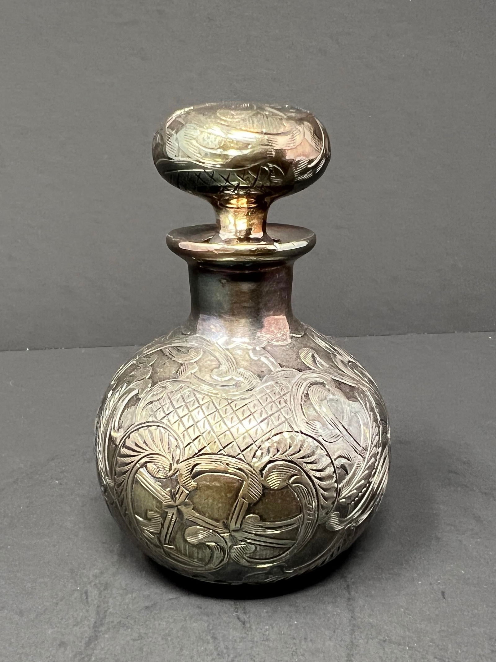 Alvin Art Nouveau Sterling Silver Overlay Perfume Bottle, c.1900 (3.25 In.) - 7