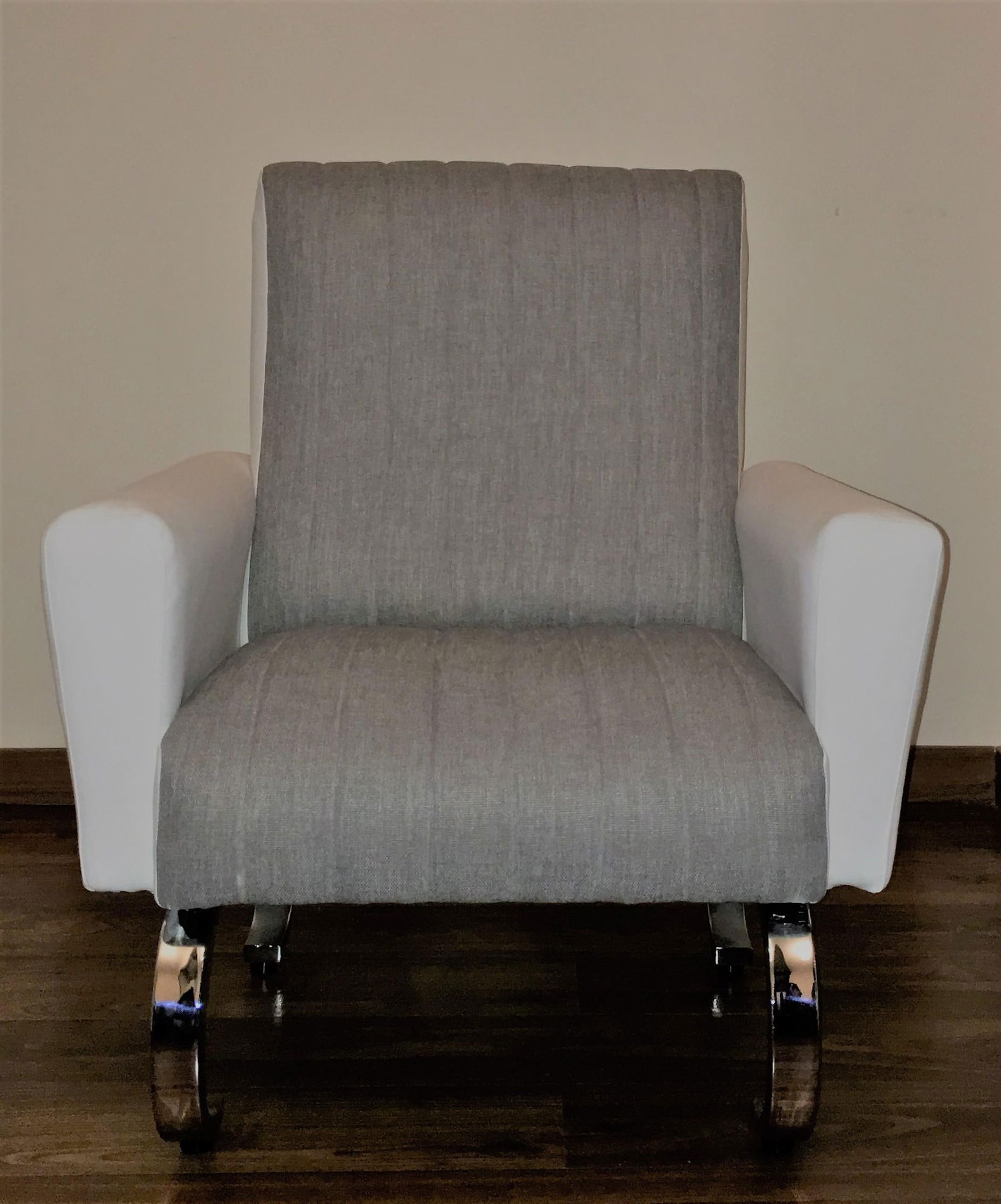 Mid-Century Exclusive Italian Armchairs With Curved Metal Base - a Pair - 5