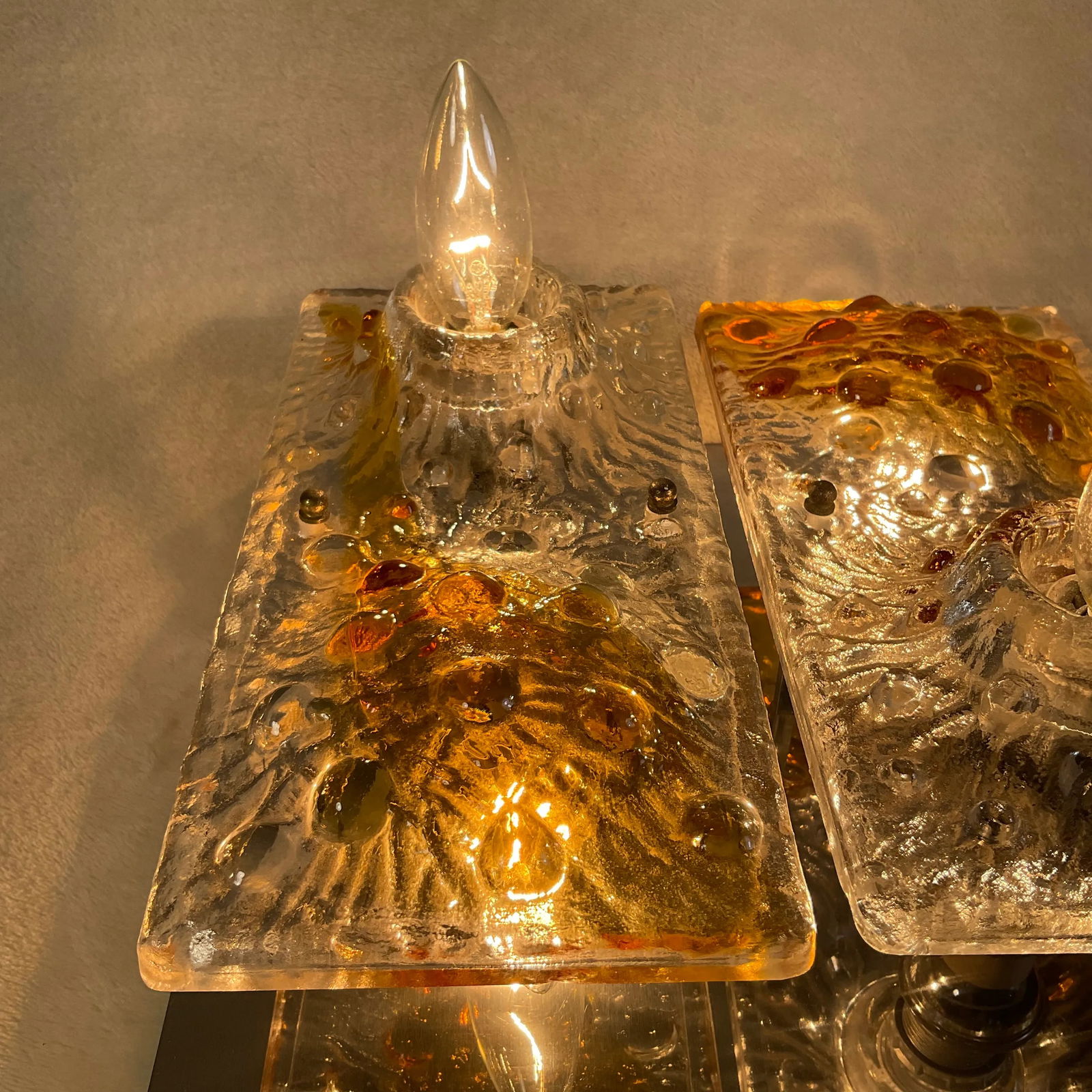 Italian Murano Glass Wall Sconce by Mazzega, Circa 1960's - 10