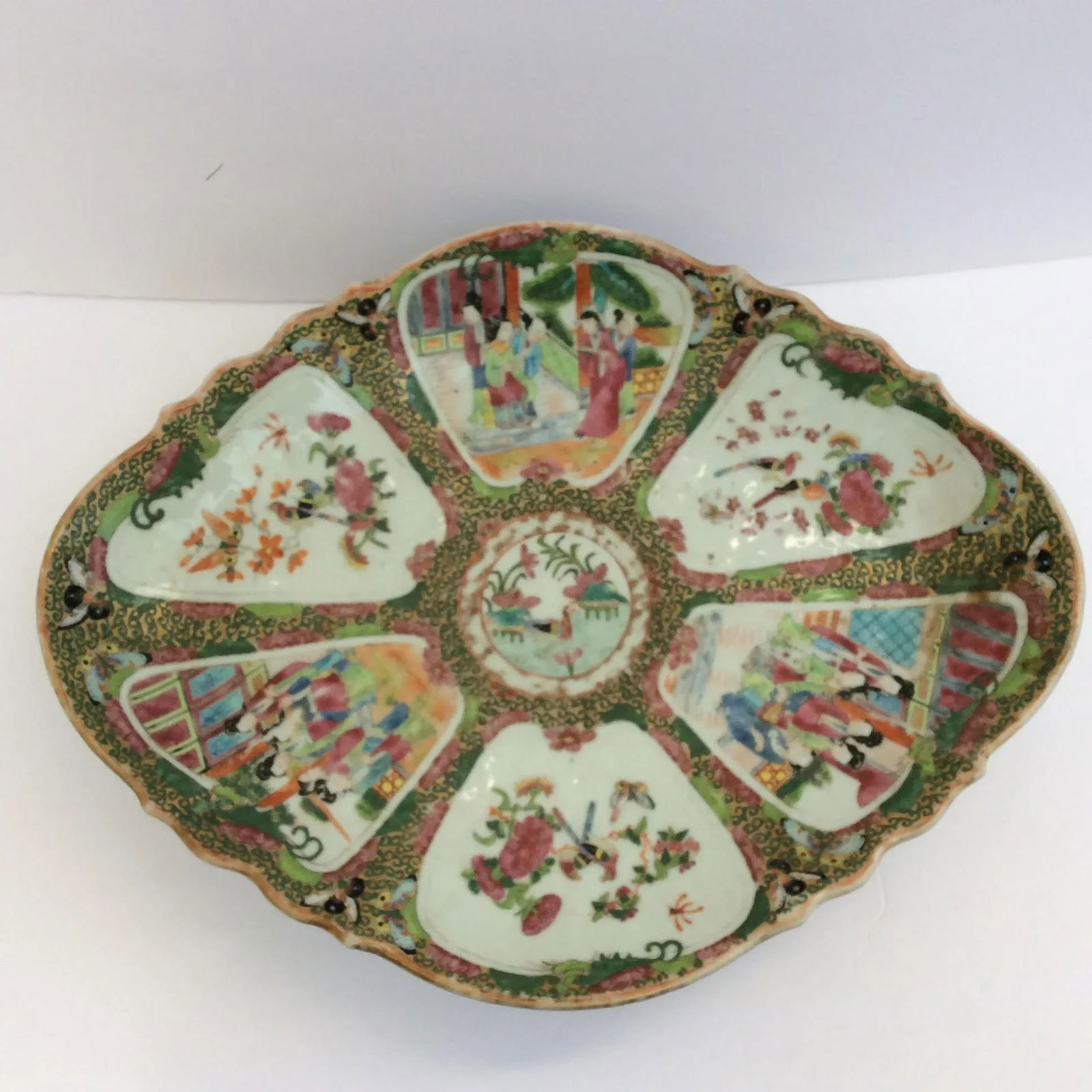 Chinese Export Famille Rose Serving Platter - 9