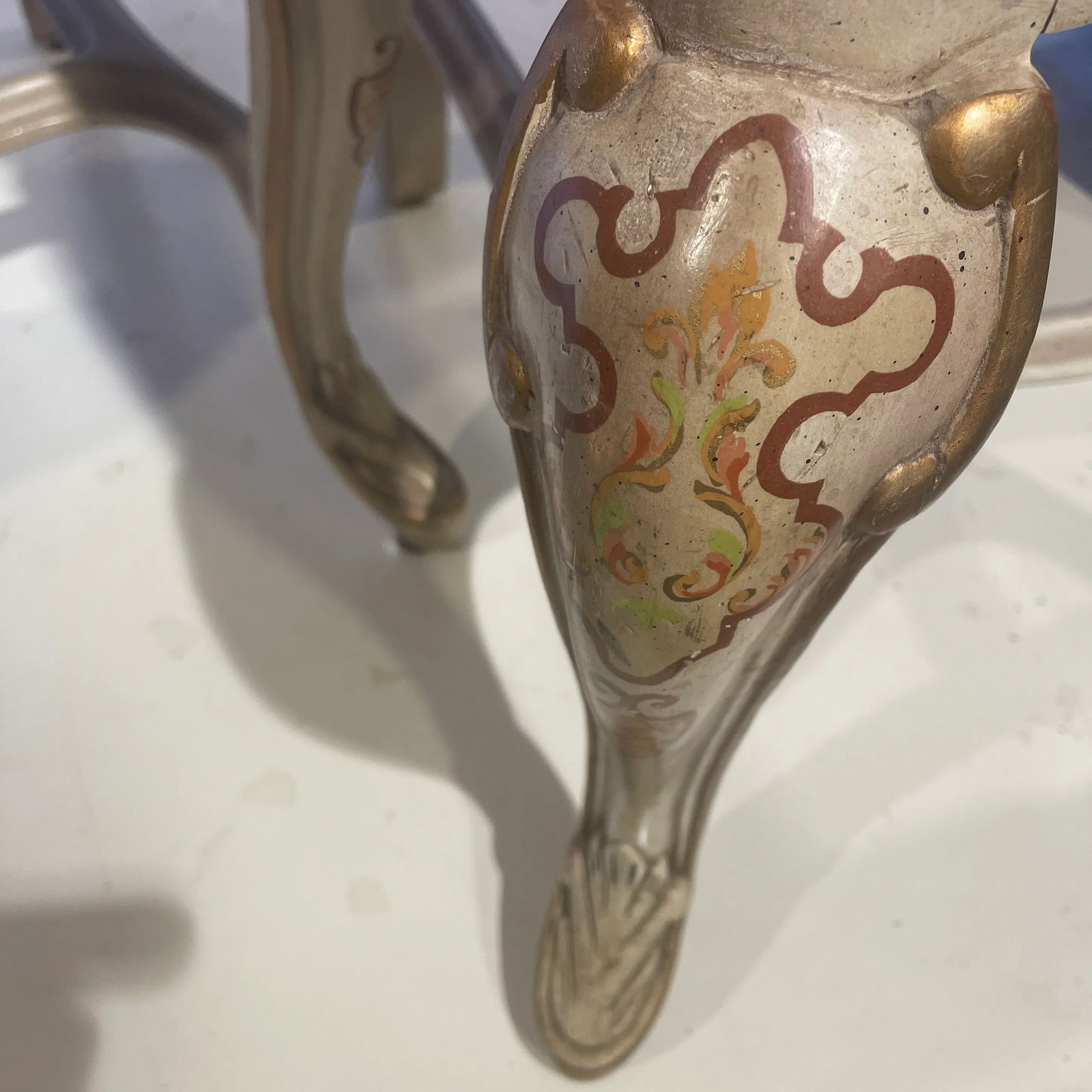 Mid 20th Century Pair of French Style Painted Chairs - 7