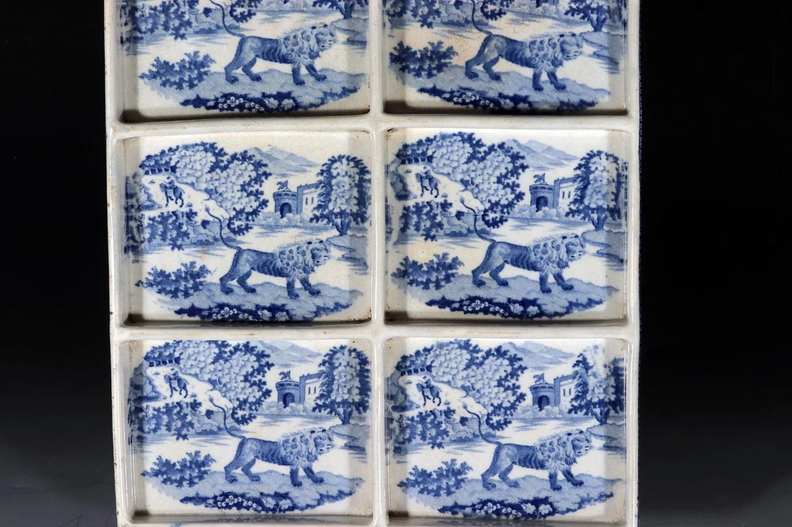 Large Pearlware Blue Printed Tray With the Angry Lion Pattern - 6