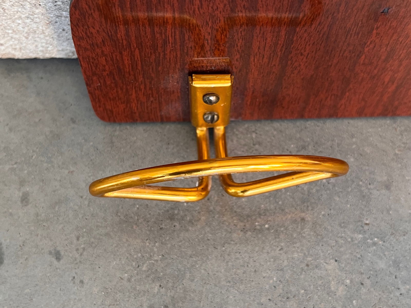Italian Mid-Century Modern Wood and Brass Wall Coat Hanger, 1960s - 7
