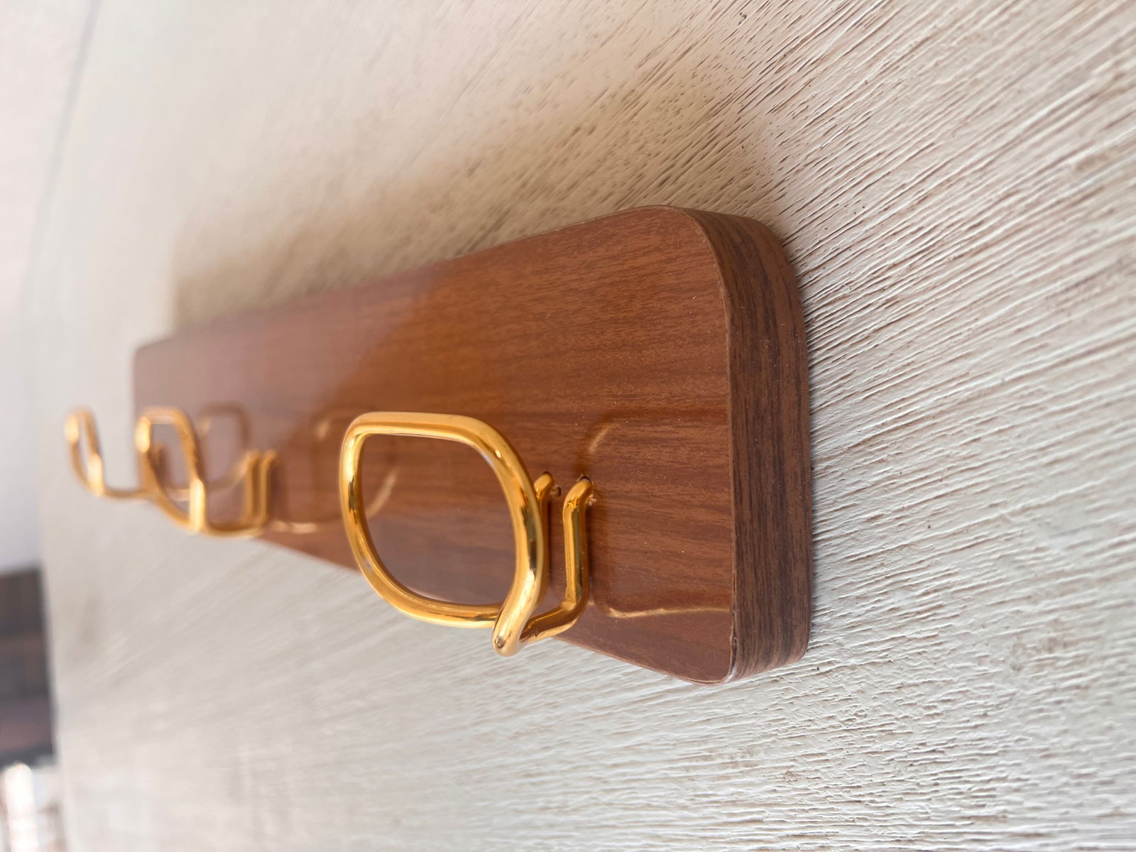 Italian, Mid-Century Modern Wood and Brass Wall Coat Hanger, 1960s - 7