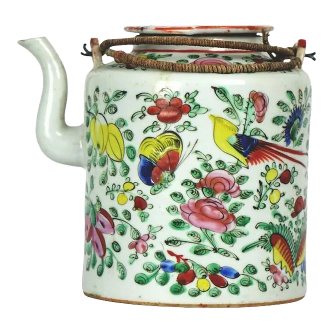 Antique Chinese Porcelain Teapot: Antique Chinese Porcelain Teapot - 5.25" x 7" x 6.25" Condition: Alterations: Unknown Imperfections: Some Imperfections Condition Notes: Good Condition - See pictures for more details Dimensions: Heig