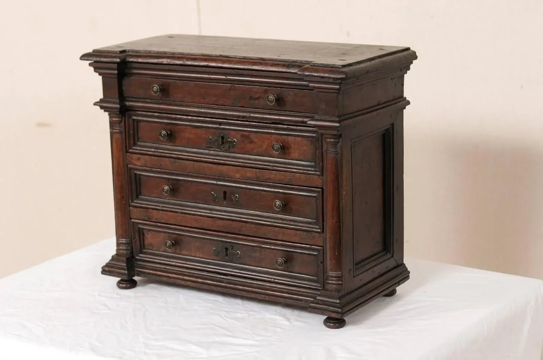 18th Century Italian Walnut Chest - 8