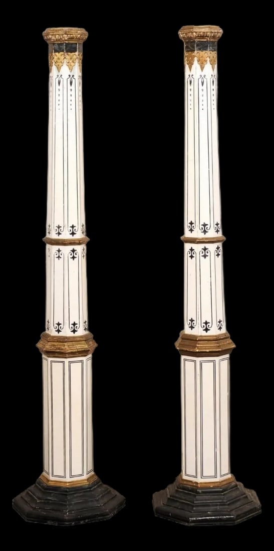 Spanish Tall Pair of Early 20th Century Columns - 2