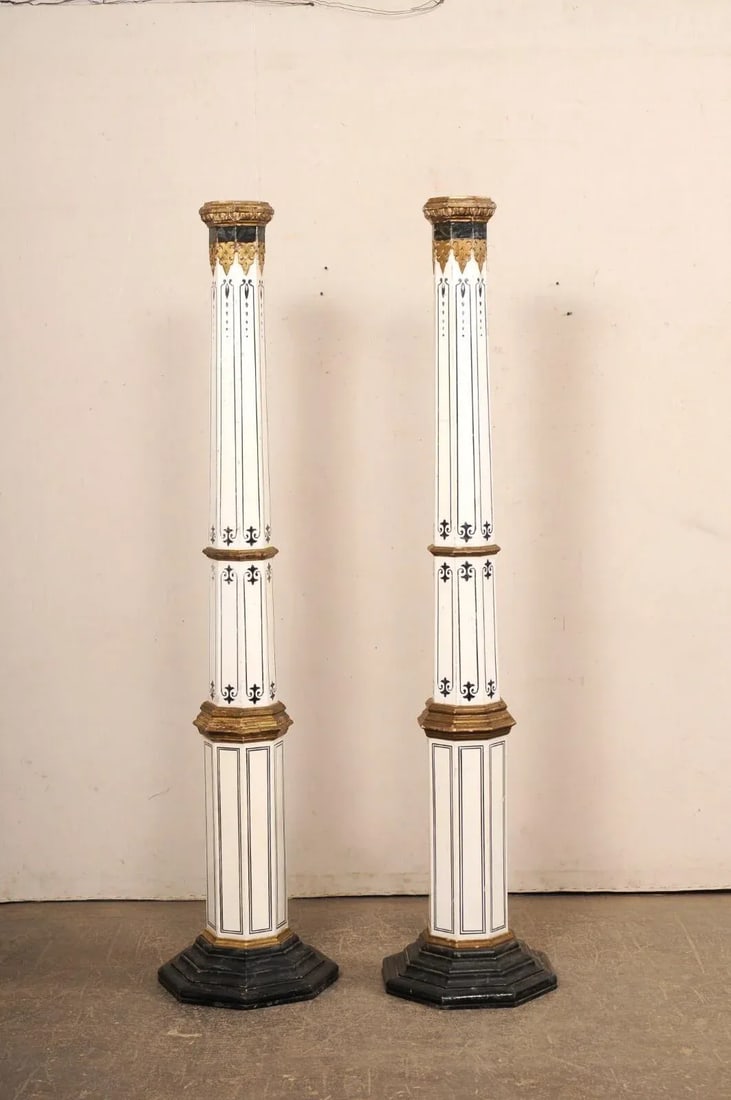 Spanish Tall Pair of Early 20th Century Columns - 8