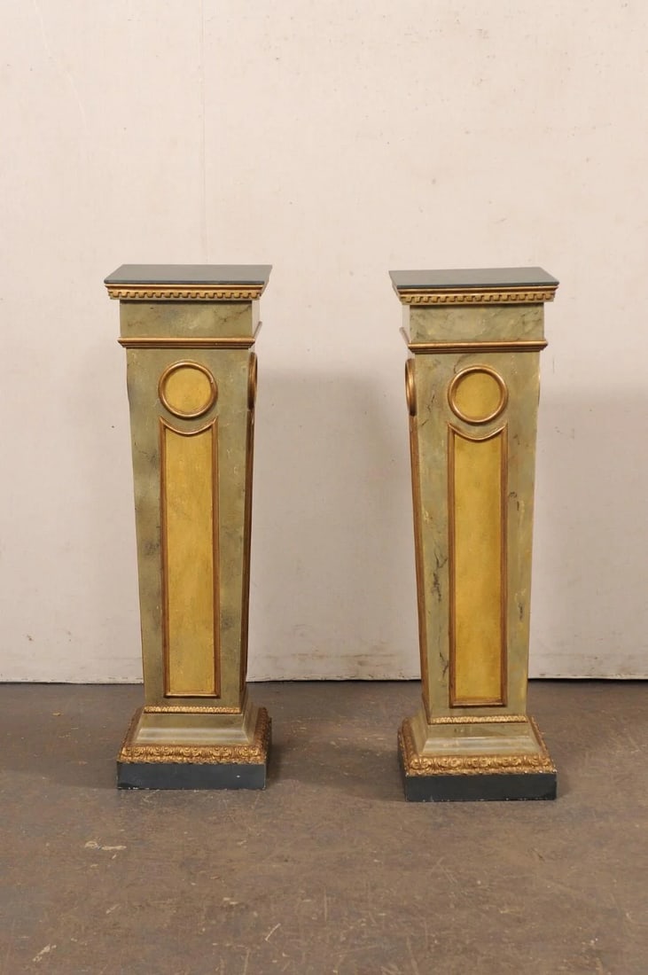Mid 20th Century Italian Faux-Marble Column Pedestals – A Pair - 4