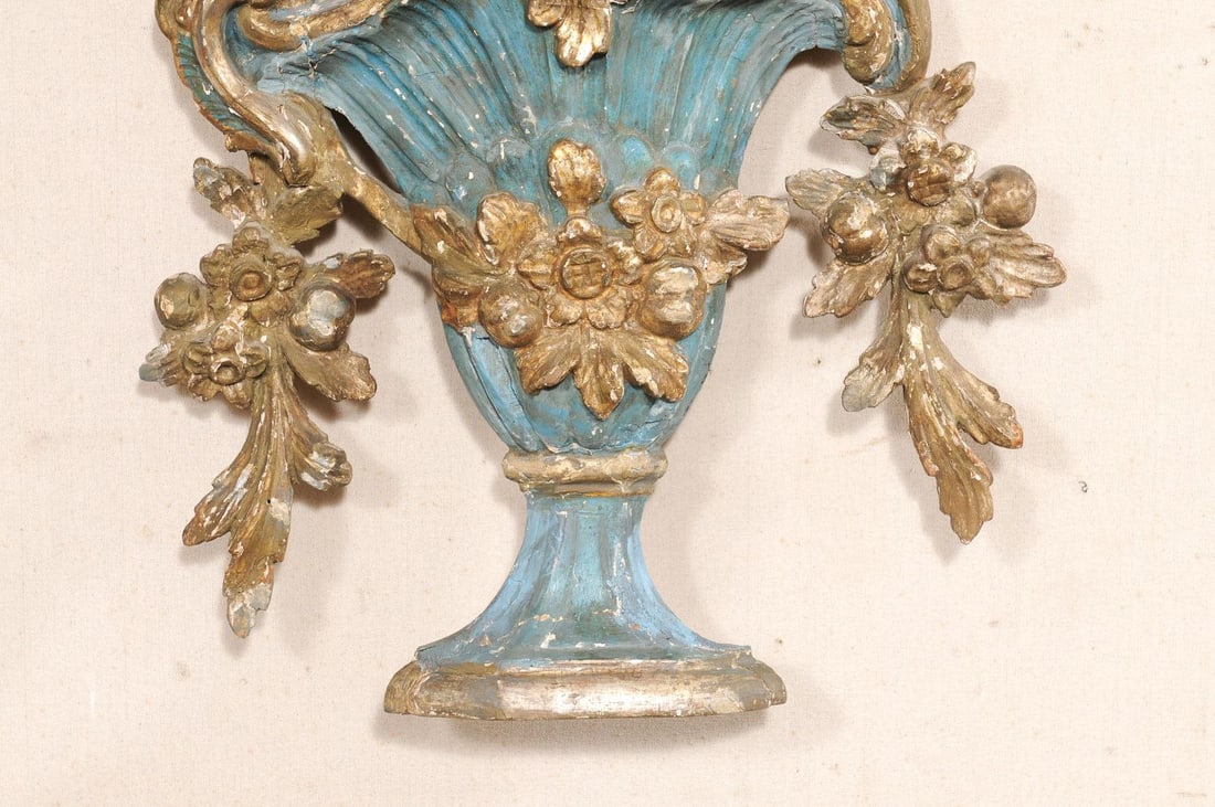 18th C. Italian Wall Mounted Urn Fragment - 9