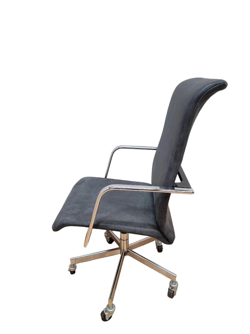 MCM Herman Miller Swivel Office Chair Newly Reupholstered - 3