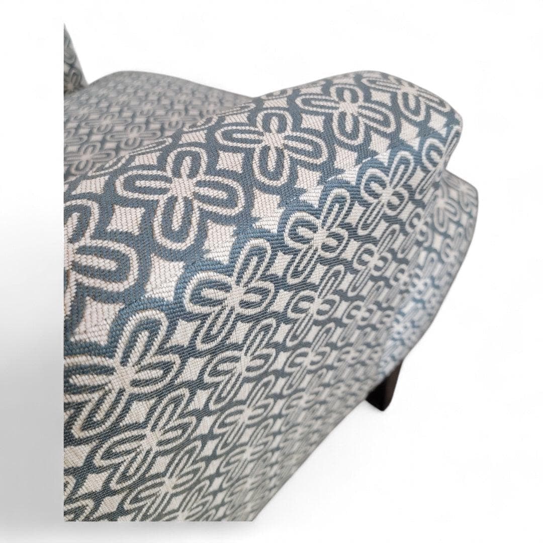 Vintage Contemporary Set of Retro Blue & Cream Print Club Chairs, Pair - 7