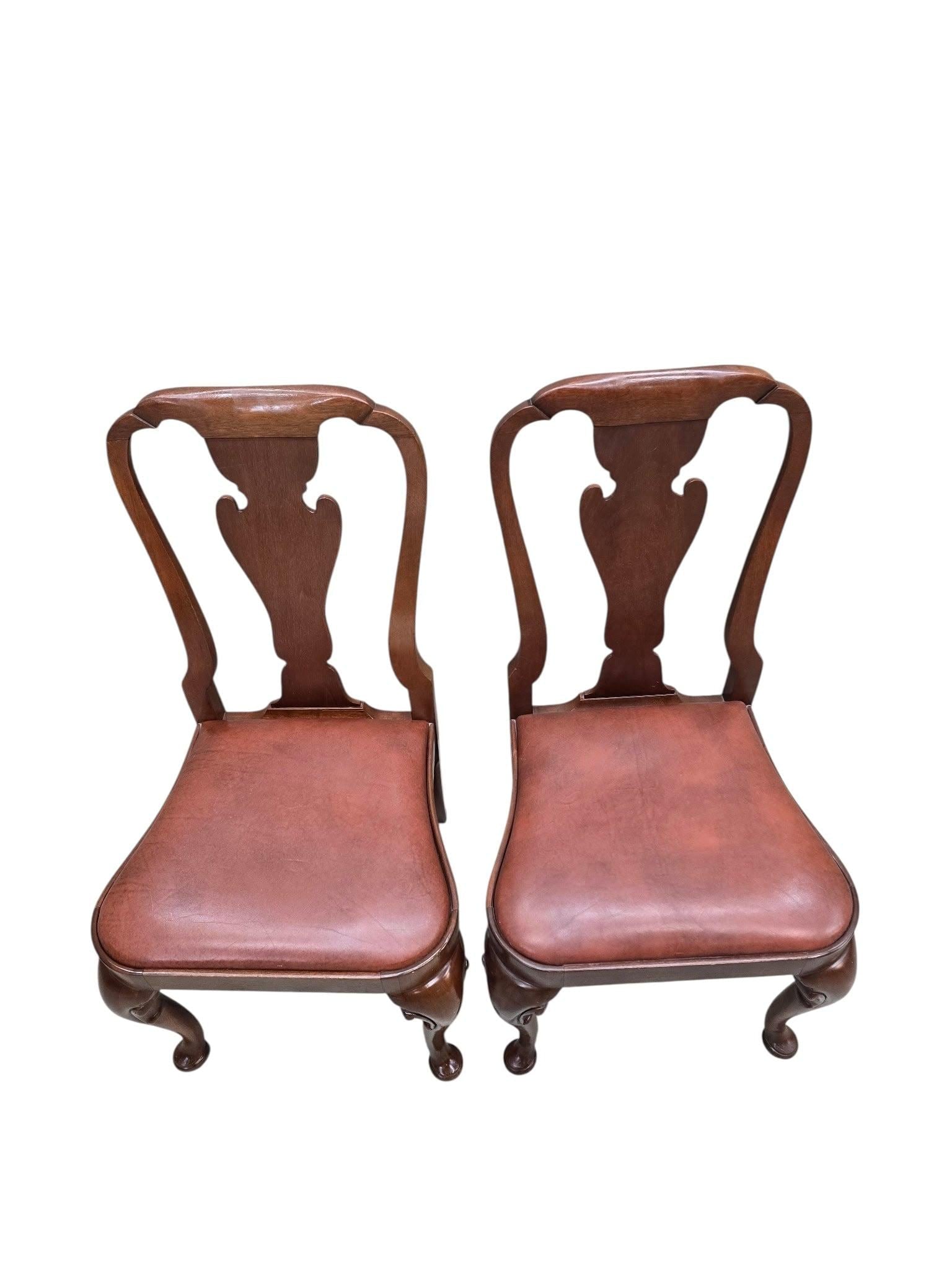 Vintage Queen Anne Style Dining Chairs By Baker Furniture - 4 - 5