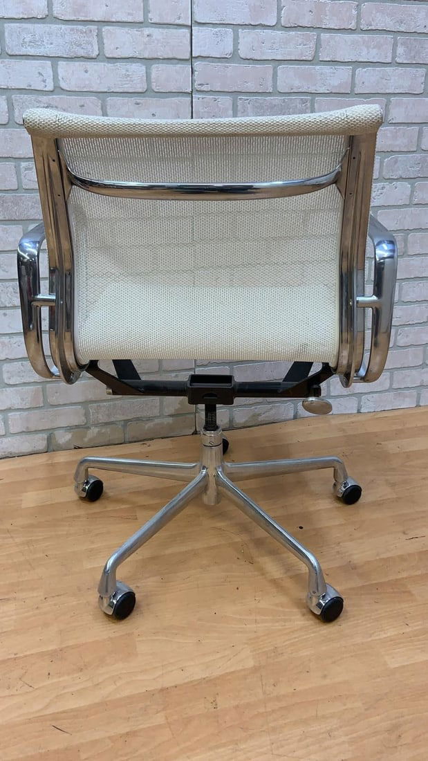 Mid Century Modern Herman Miller Eames Low Back White Mesh Desk Chair - Set of 6 - 3