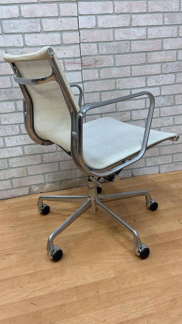 Mid Century Modern Herman Miller Eames Low Back White Mesh Desk Chair - Set of 6 - 4