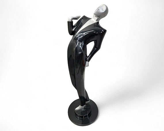 Vintage Art Deco Mannequin In The Style of Lindsey Balkweill: Title: Vintage Art Deco Mannequin In The Style of Lindsey Balkweill Description: Vintage Art Deco Mannequin In The Style of Lindsey Balkweill This Art Deco Revival Black and White Mannequin in the