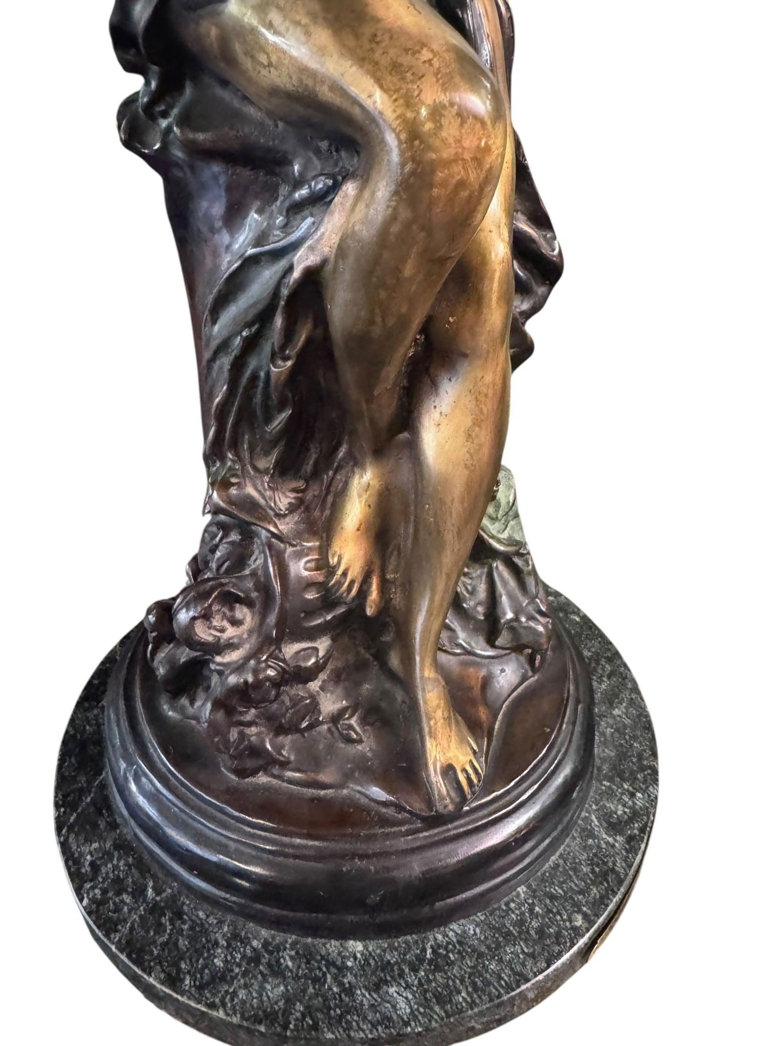 Antique Bronze Figural Sculpture by Emmanuel Villanis - 4