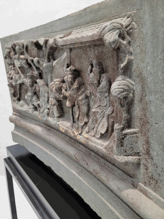 16th Century Chinese Hand Sculpted Grey Stone Panel with Stand Sculpture - 6