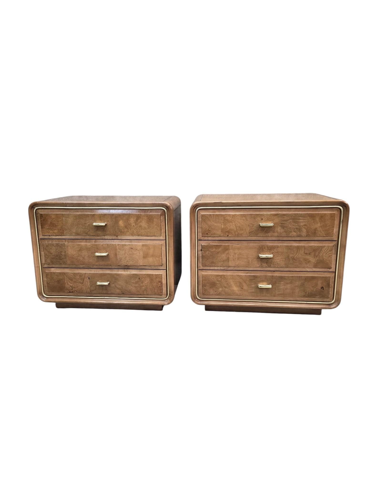 Art Deco American of Martinsville Headboard and Nightstands Set - 10