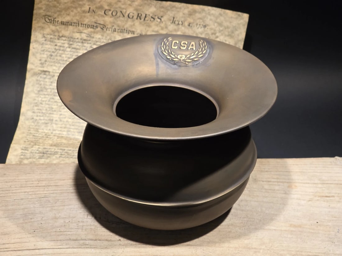 8 1/2" Civil War Confederate Brass Spittoon Cuspidor: Title:8 1/2" Civil War Confederate Brass Spittoon CuspidorDescription:8 1/2" Wide 5 3/4" Tall Antique Style CSA Brass Spittoon - Confederate States of America Insignia This is a substantial, solid