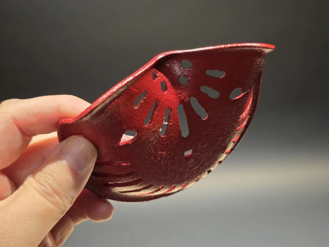 5" Cast Farmall Miniature Tractor Seat Sample - 6