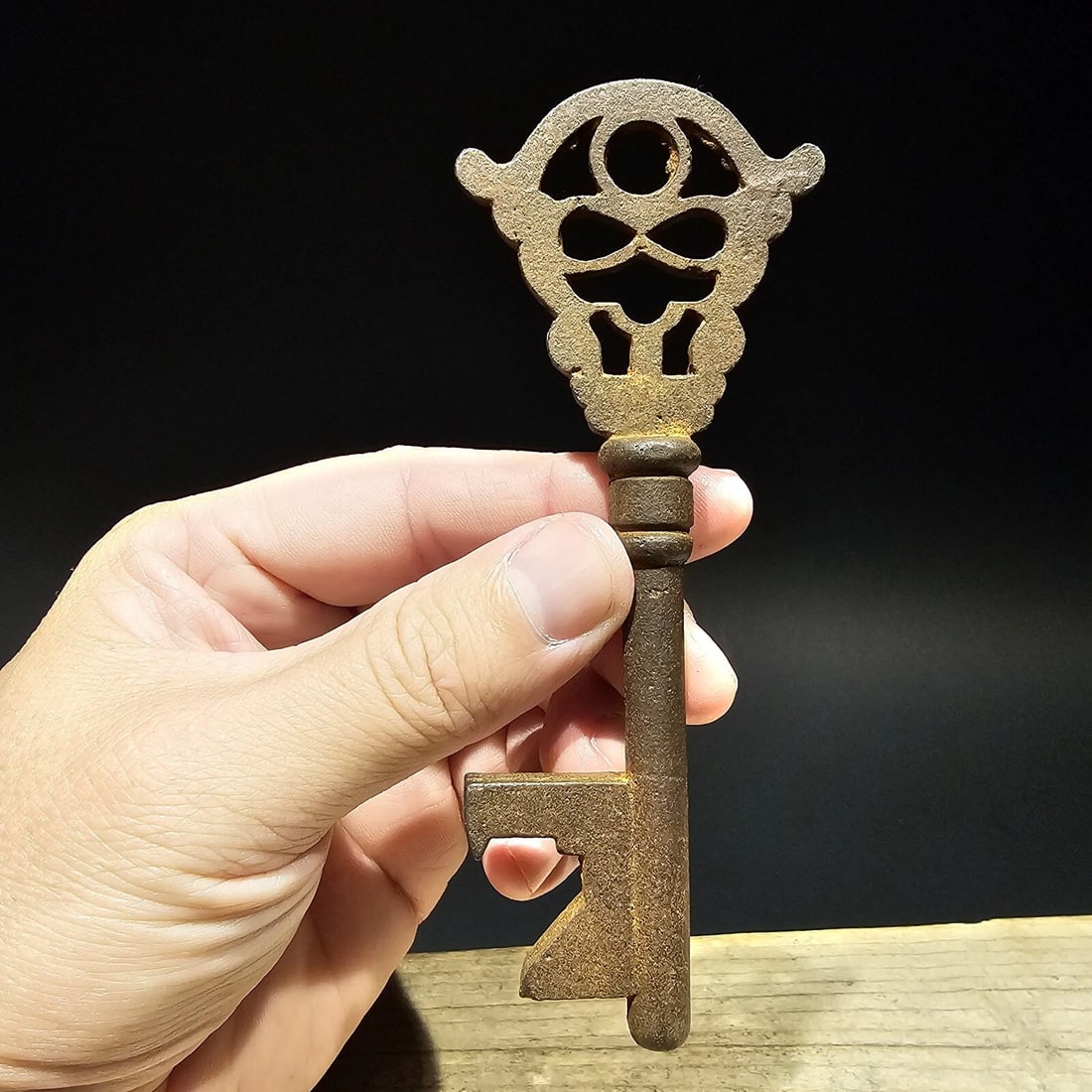 5" Iron Large Key - 3