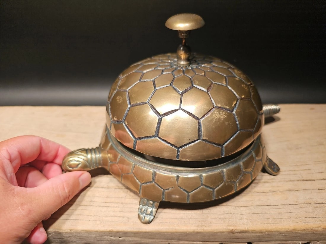 7" Large Brass Turtle Table or Floor Desk Bell: Title:7" Large Brass Turtle Table or Floor Desk Bell Description: Reserve: $44.00 Shipping: Domestic: Flat-rate of $15.00 to anywhere within the contiguous U.S. International: Foreign shipp