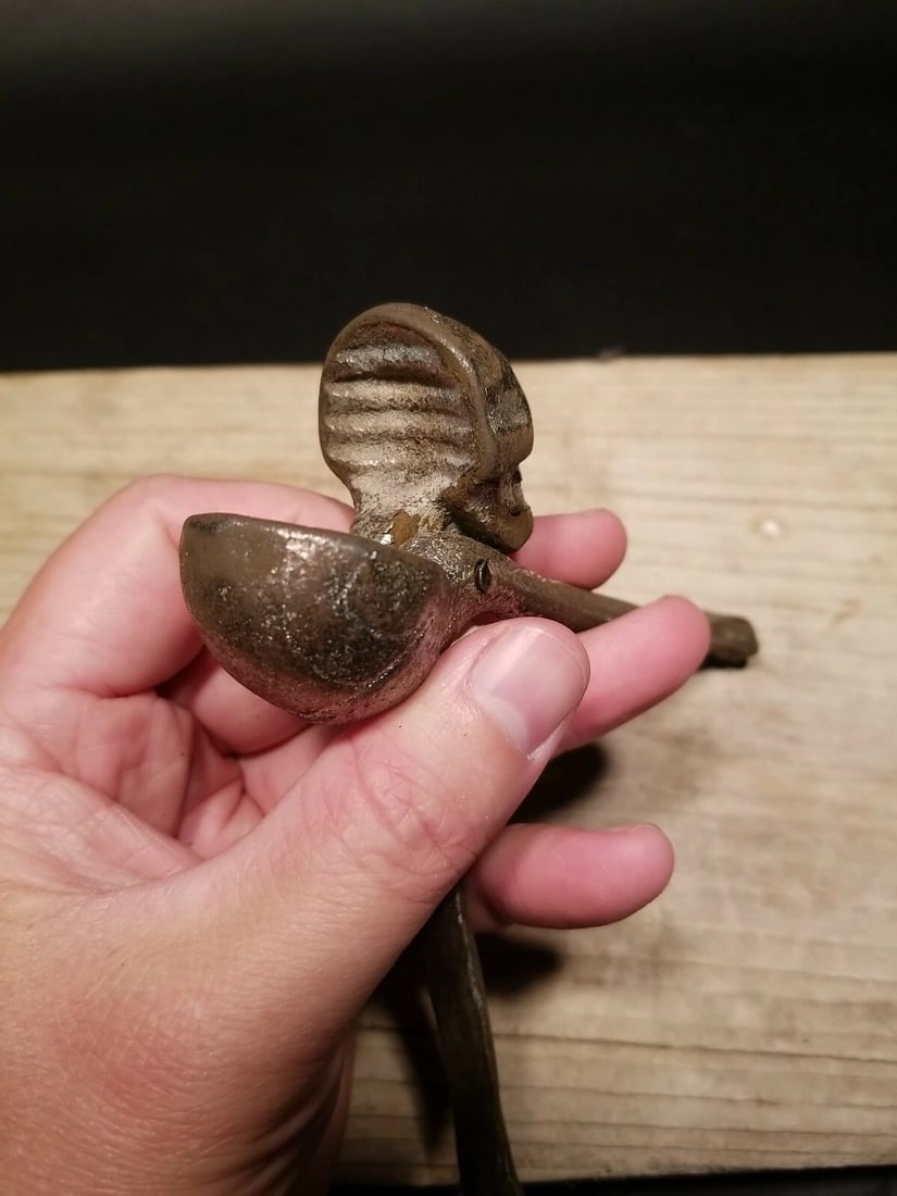 Skull Bones Nut Cracker - 3