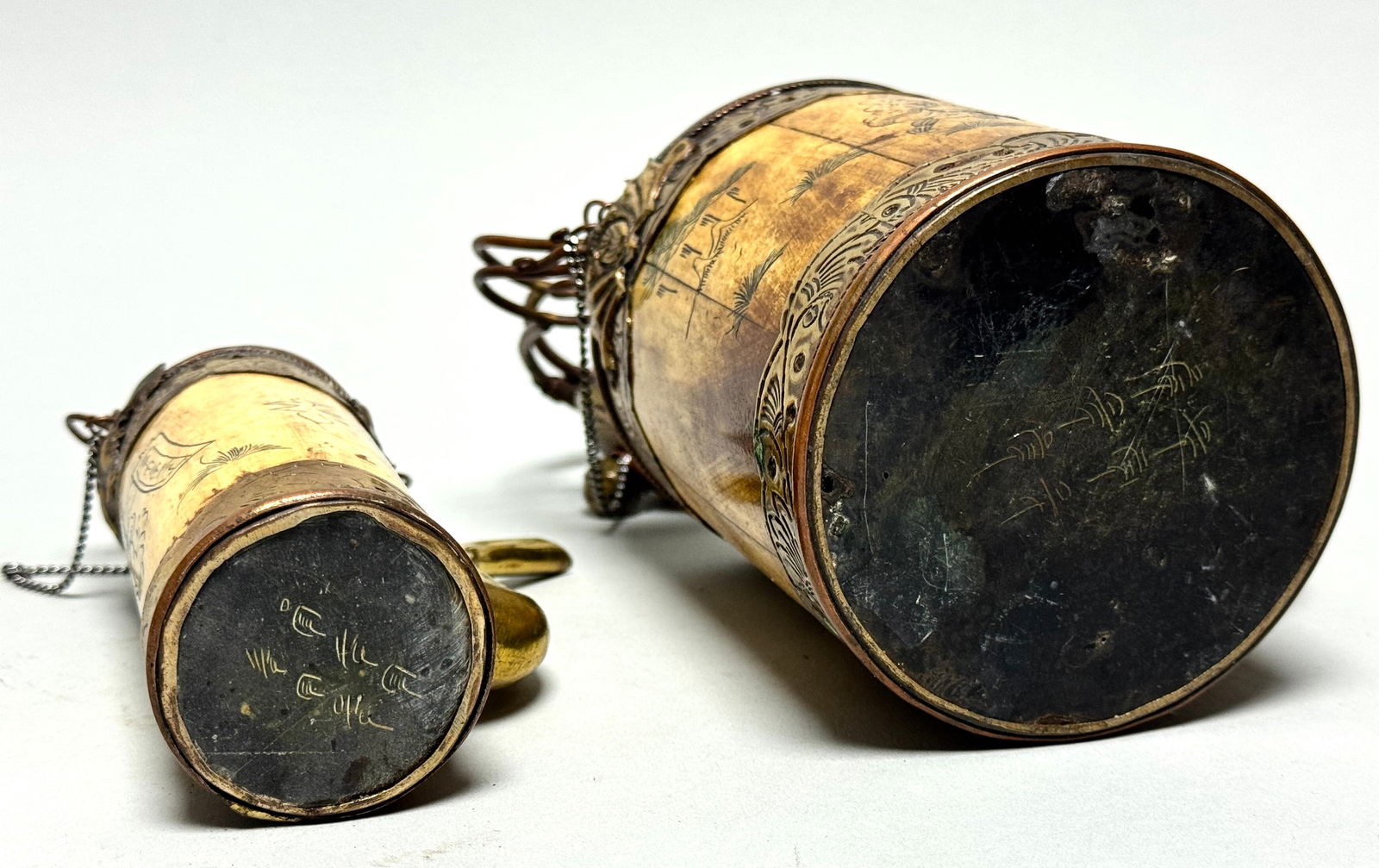 2 Old Chinese Theepots made of bone and brass 1950 - 11