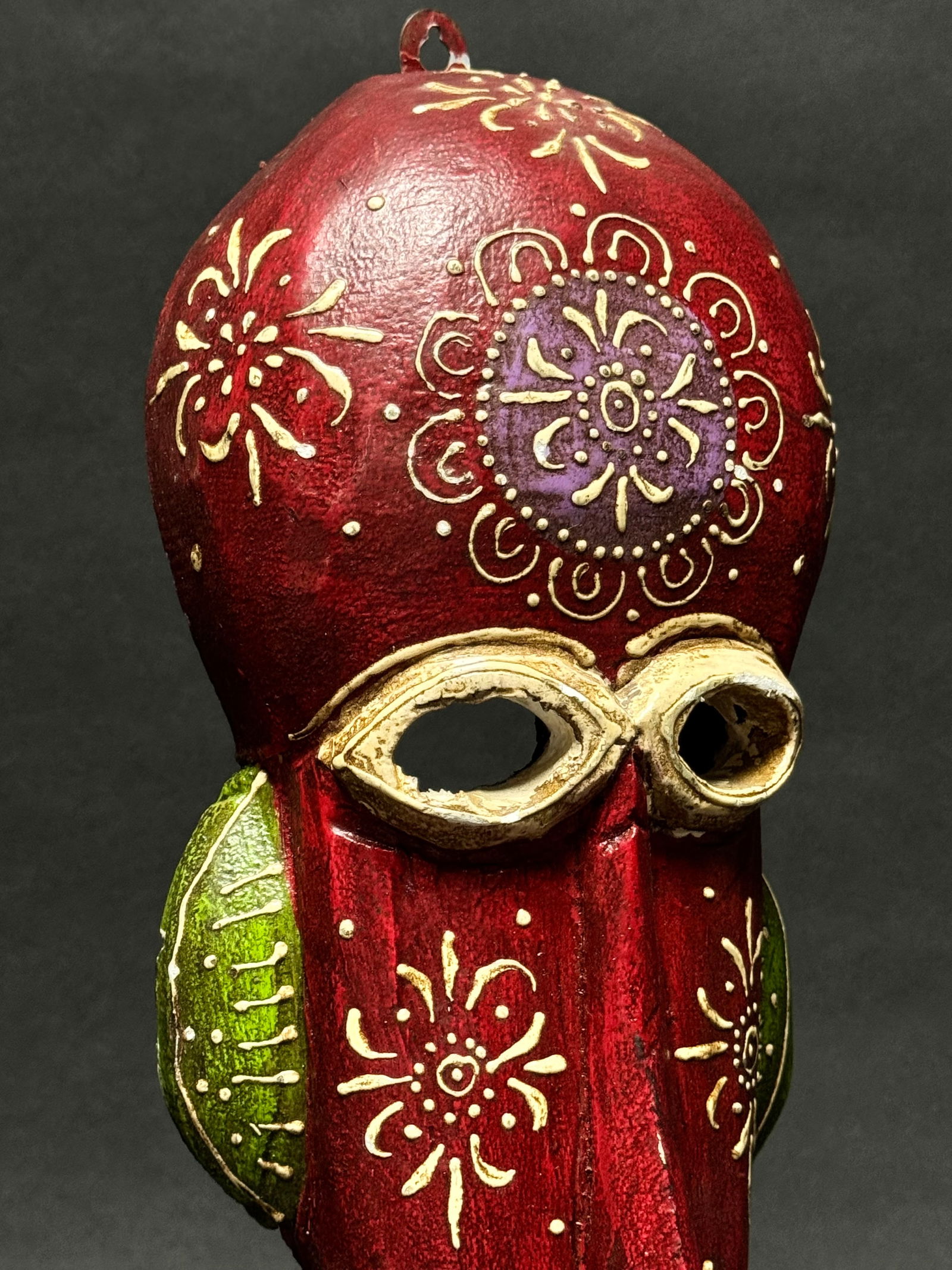 Indian Handicrafts Tribal Art Hand-Carved & Painted Wooden Mask - 4