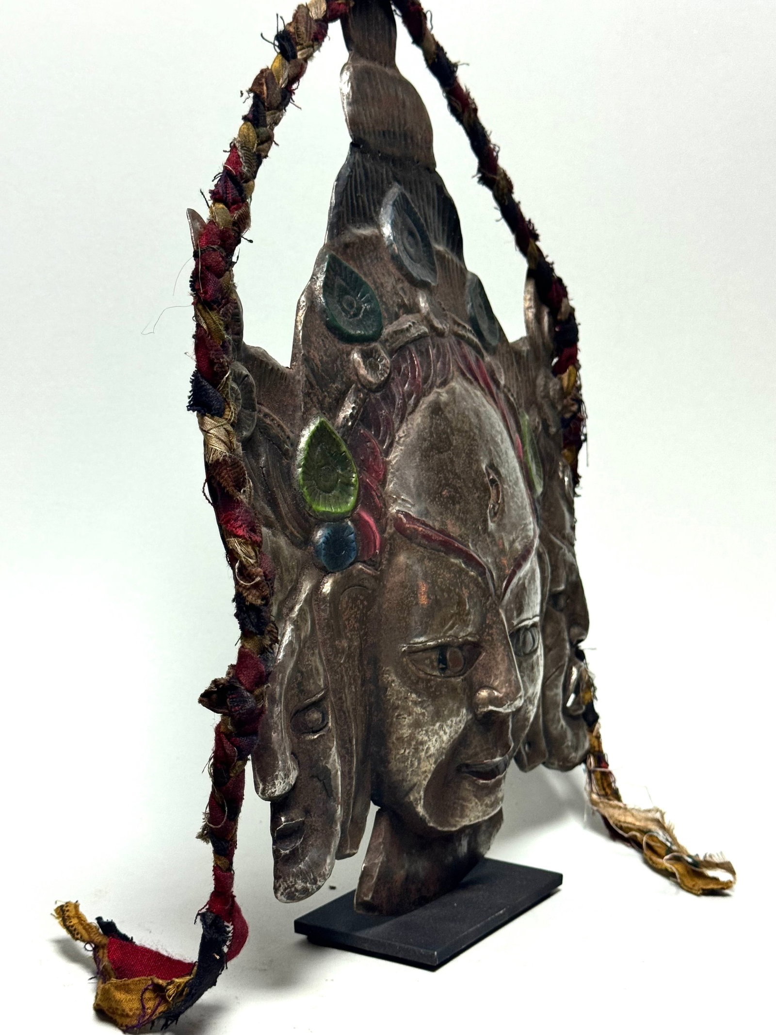 3-headed bodhisattva Buddha sculpture - 11