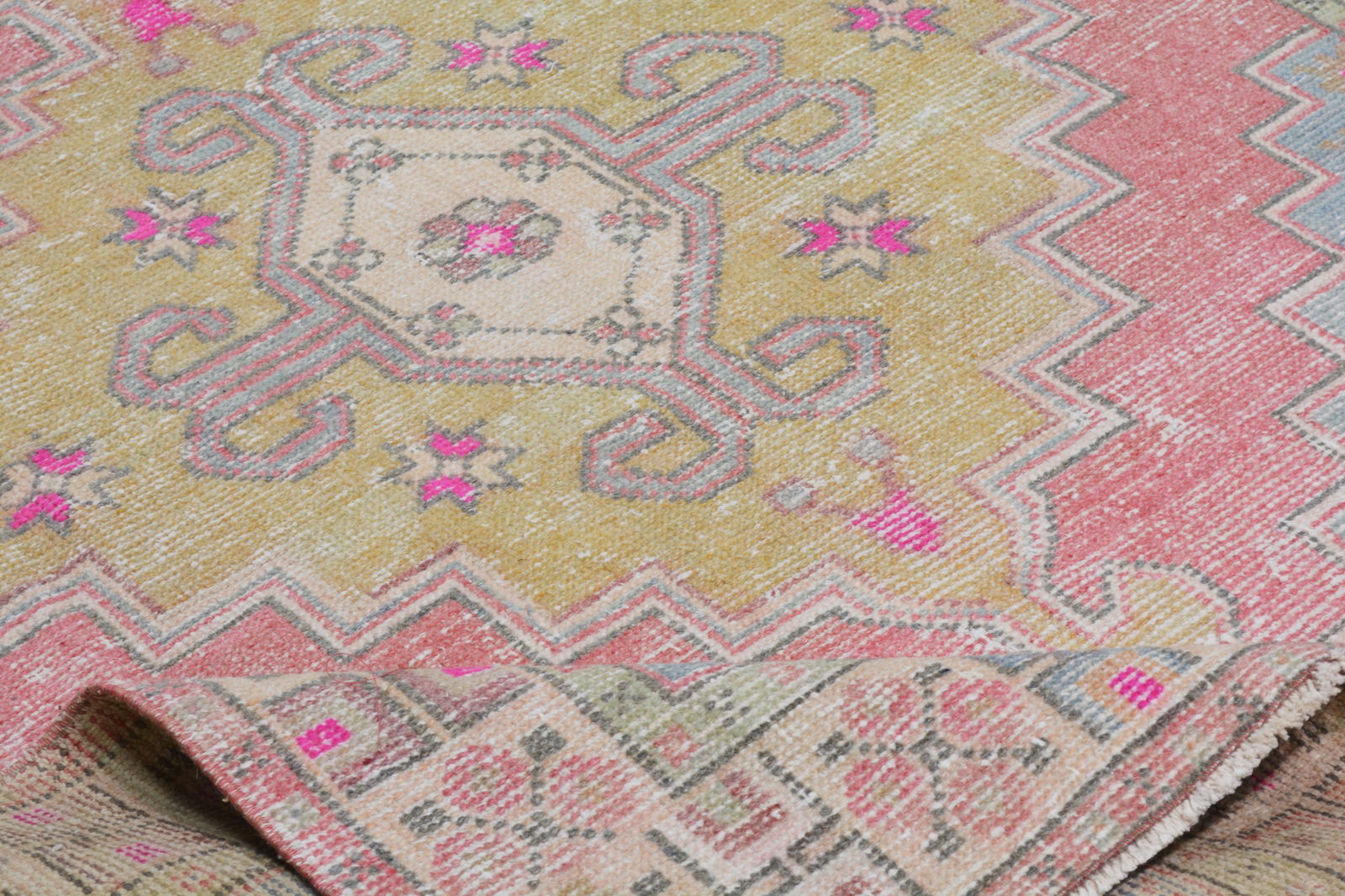 TURKISH HAND KNOTTED WOOL RUG - 3