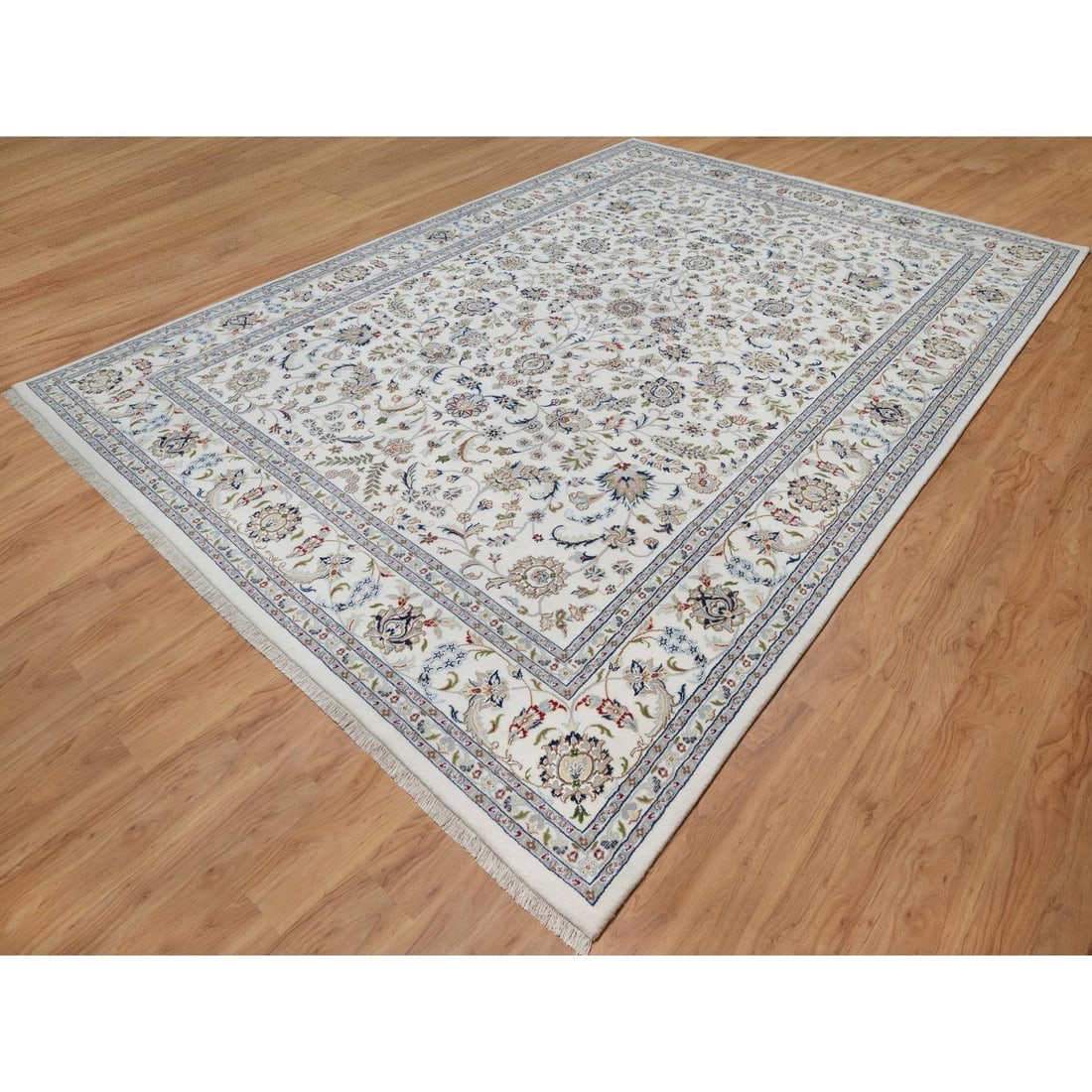 White Nain with All Over Flower Design Wool and Silk Hand Knotted Rug - 3
